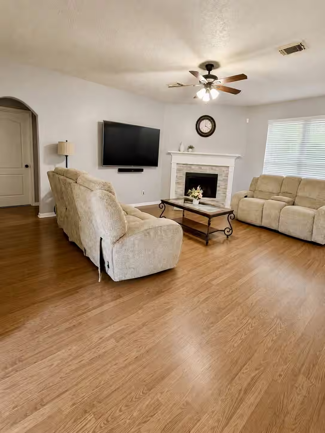 Photo 7 of 105 Kevin Court, La Porte, TX