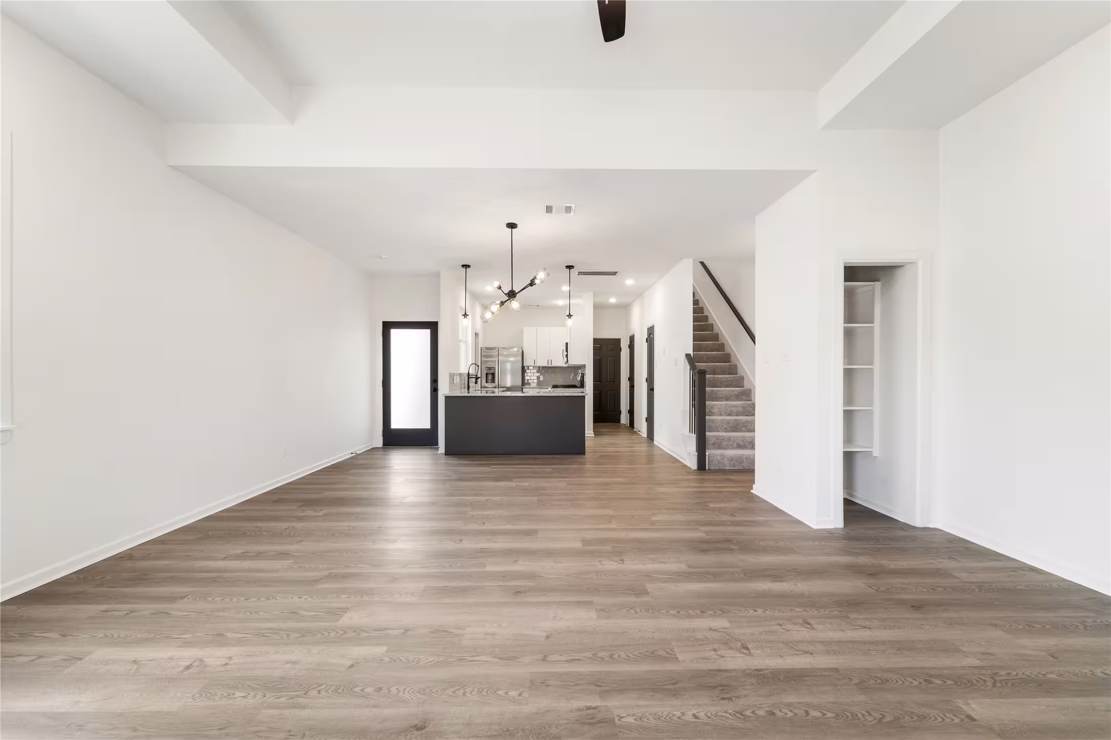 Photo 4 of 4305 Larkspur Street, Houston, TX