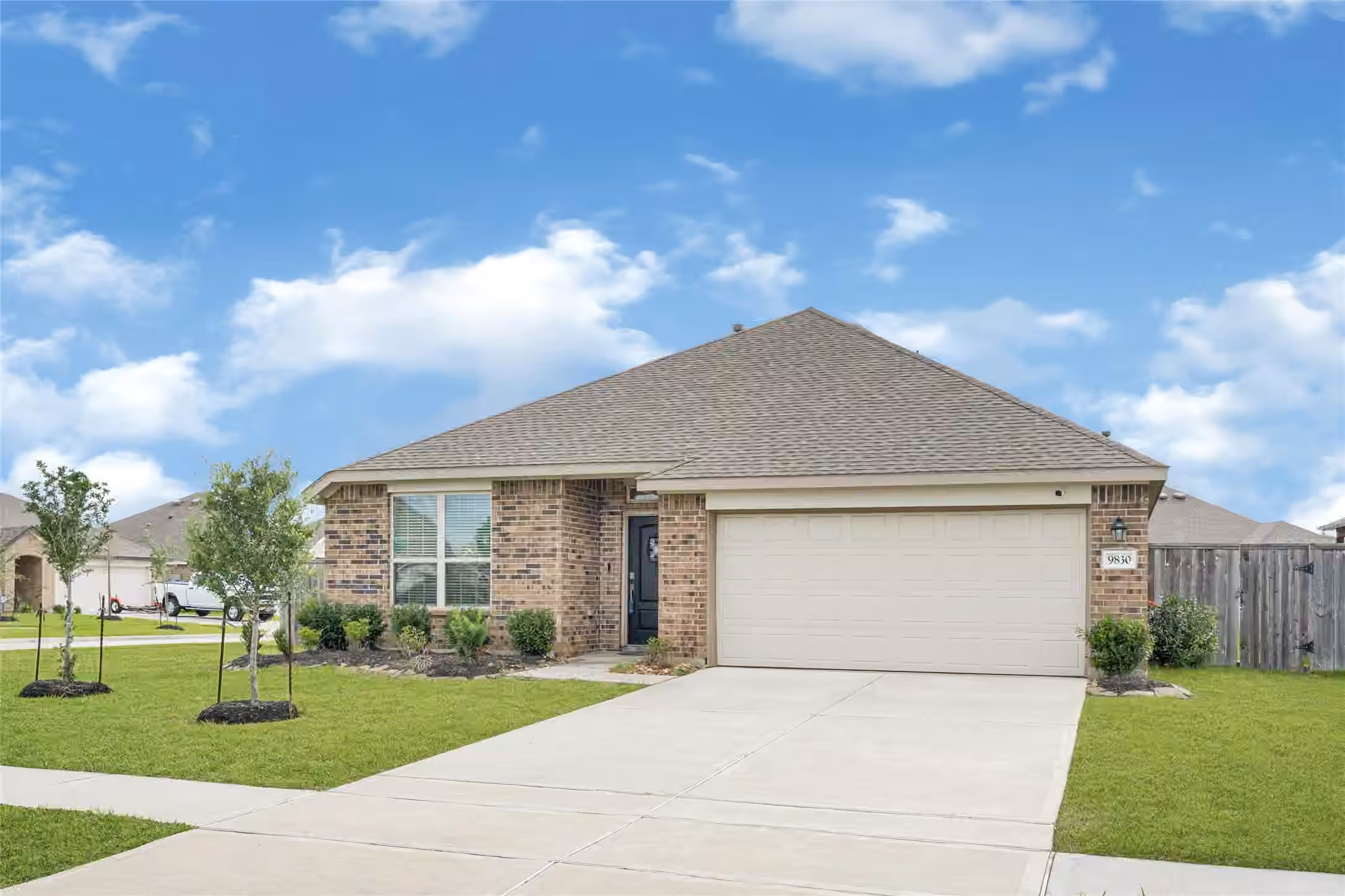 Photo 3 of 9830 Kingston Liberty Lane, Baytown, TX