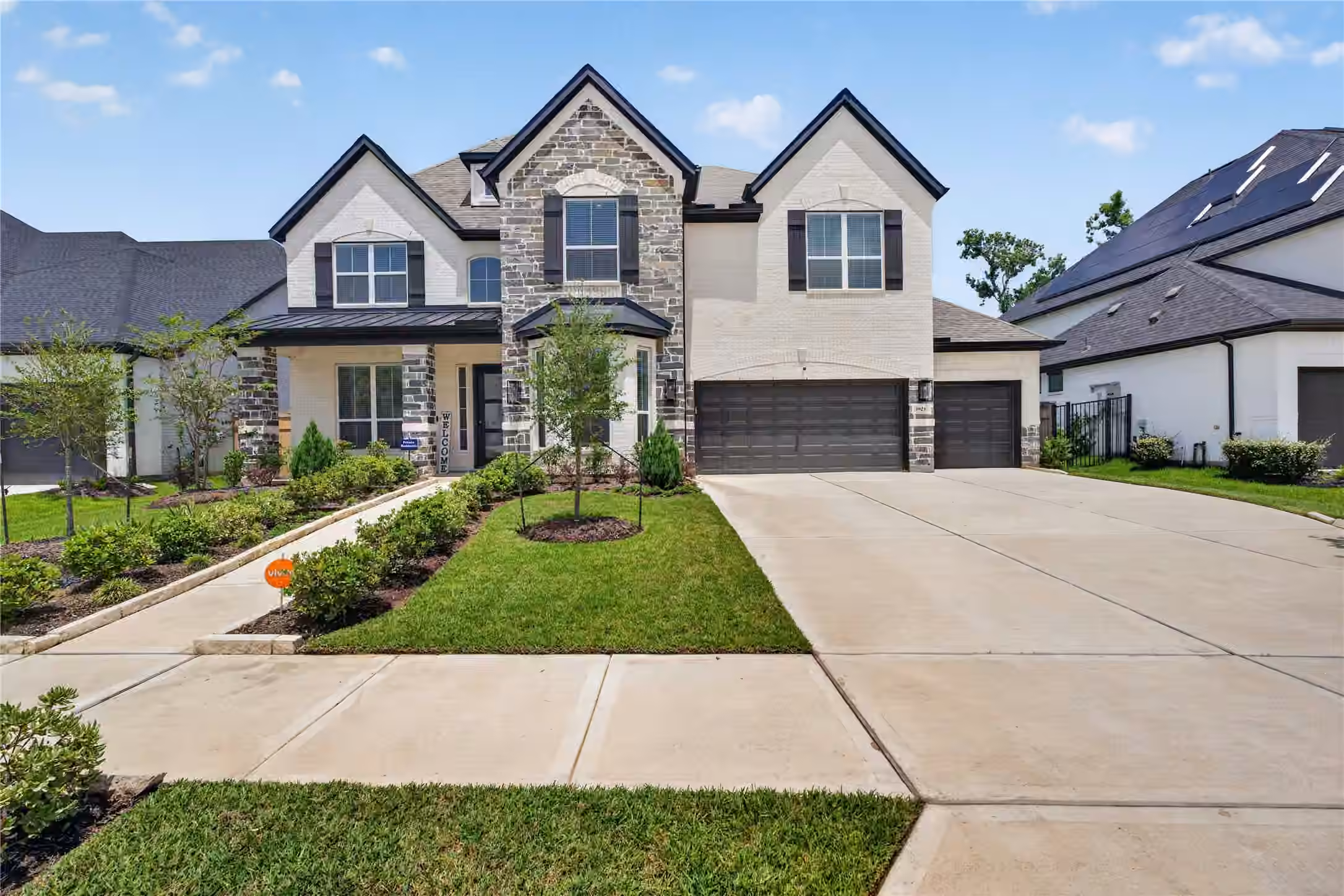 Photo of 1923 Cathedral Bend Drive, Missouri City, TX