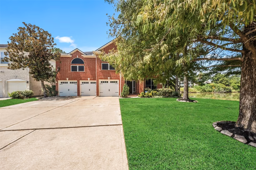 Photo 4 of 7819 Heron Lakes Drive, Houston, TX