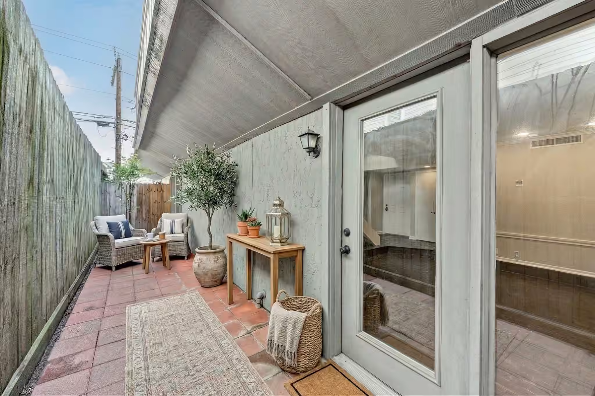 Photo 5 of 1122 Autrey Street 5, Houston, TX