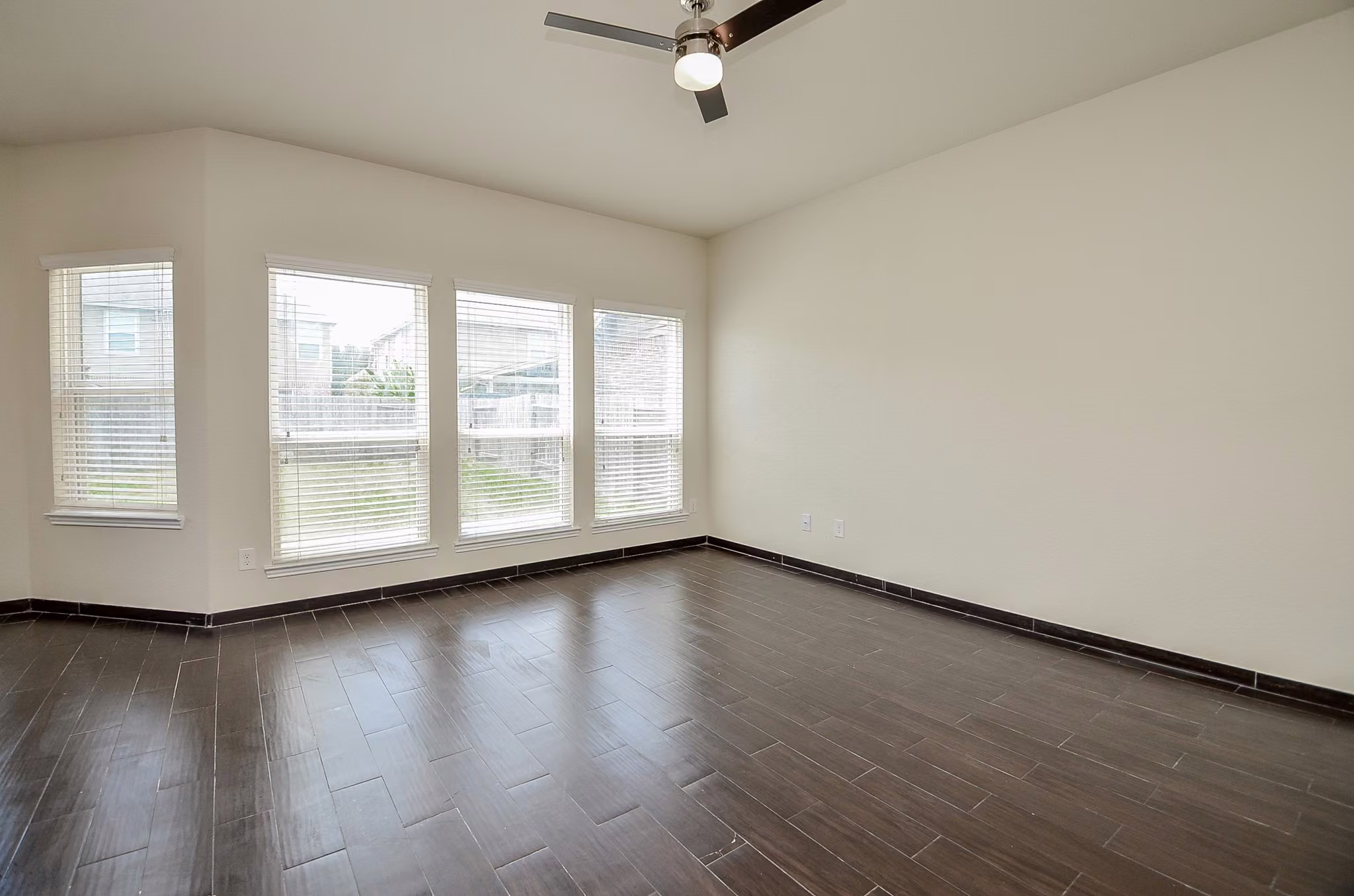Photo 5 of 3351 Dale Ridge Trail, Houston, TX