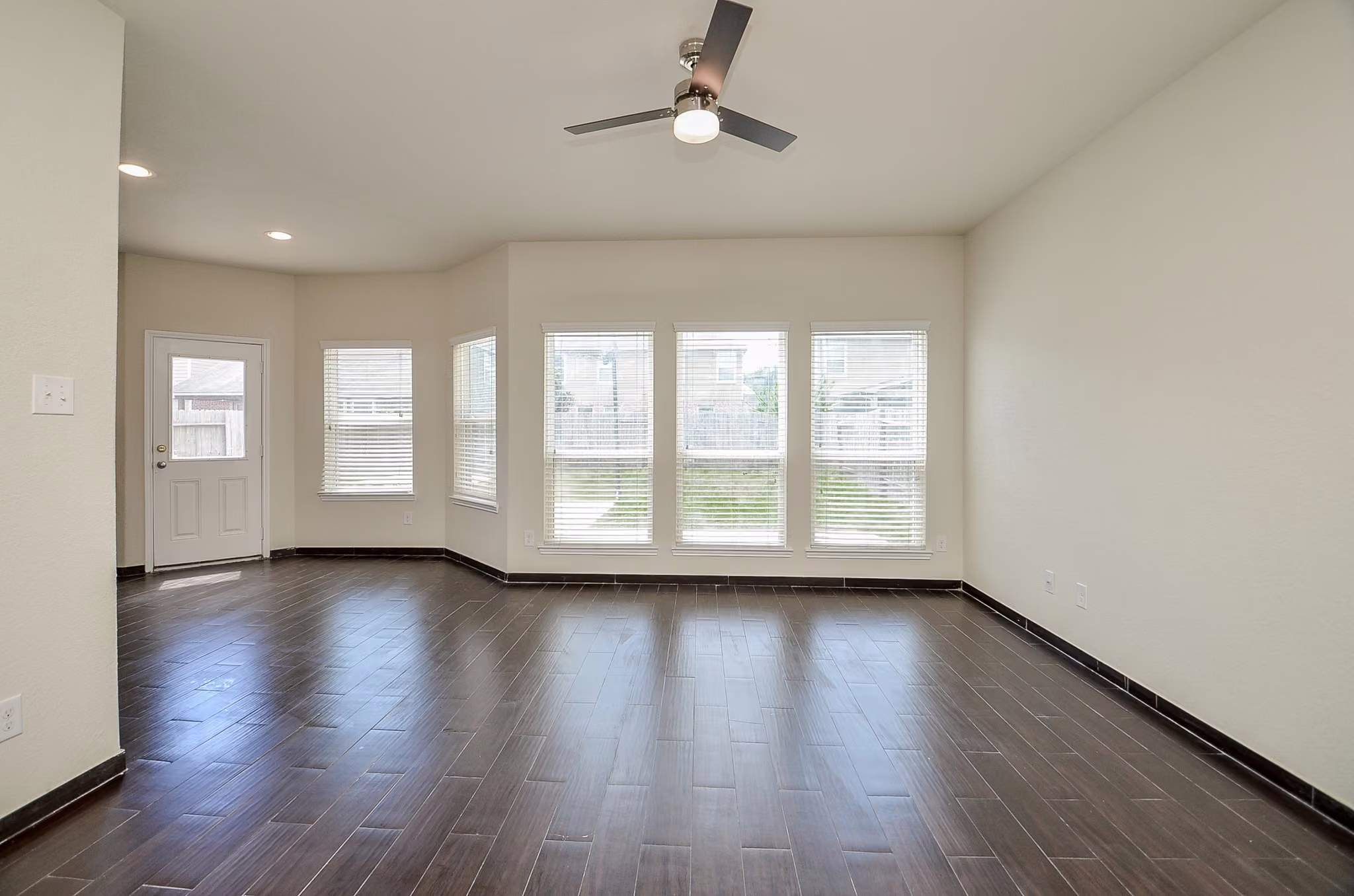 Photo 6 of 3351 Dale Ridge Trail, Houston, TX