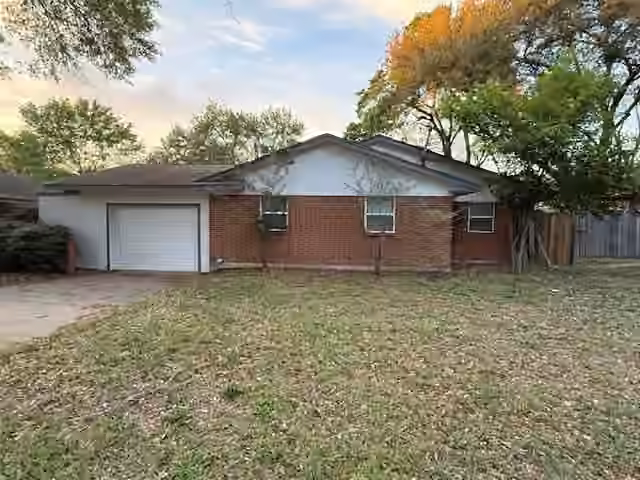 Photo 2 of 584 Elm Street, Prairie View, TX