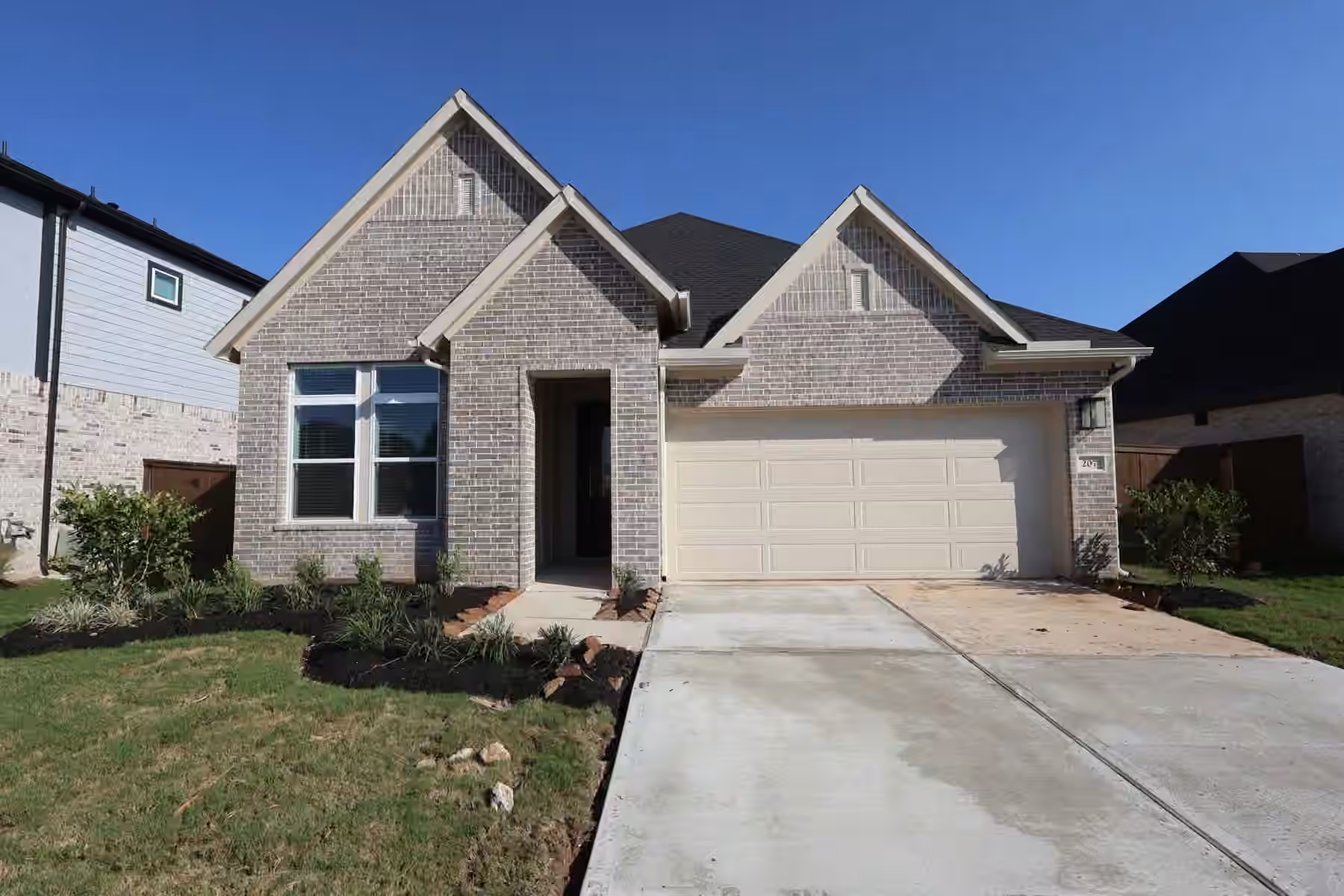 Photo of 207 Afton June Drive, Rosenberg, TX 77471