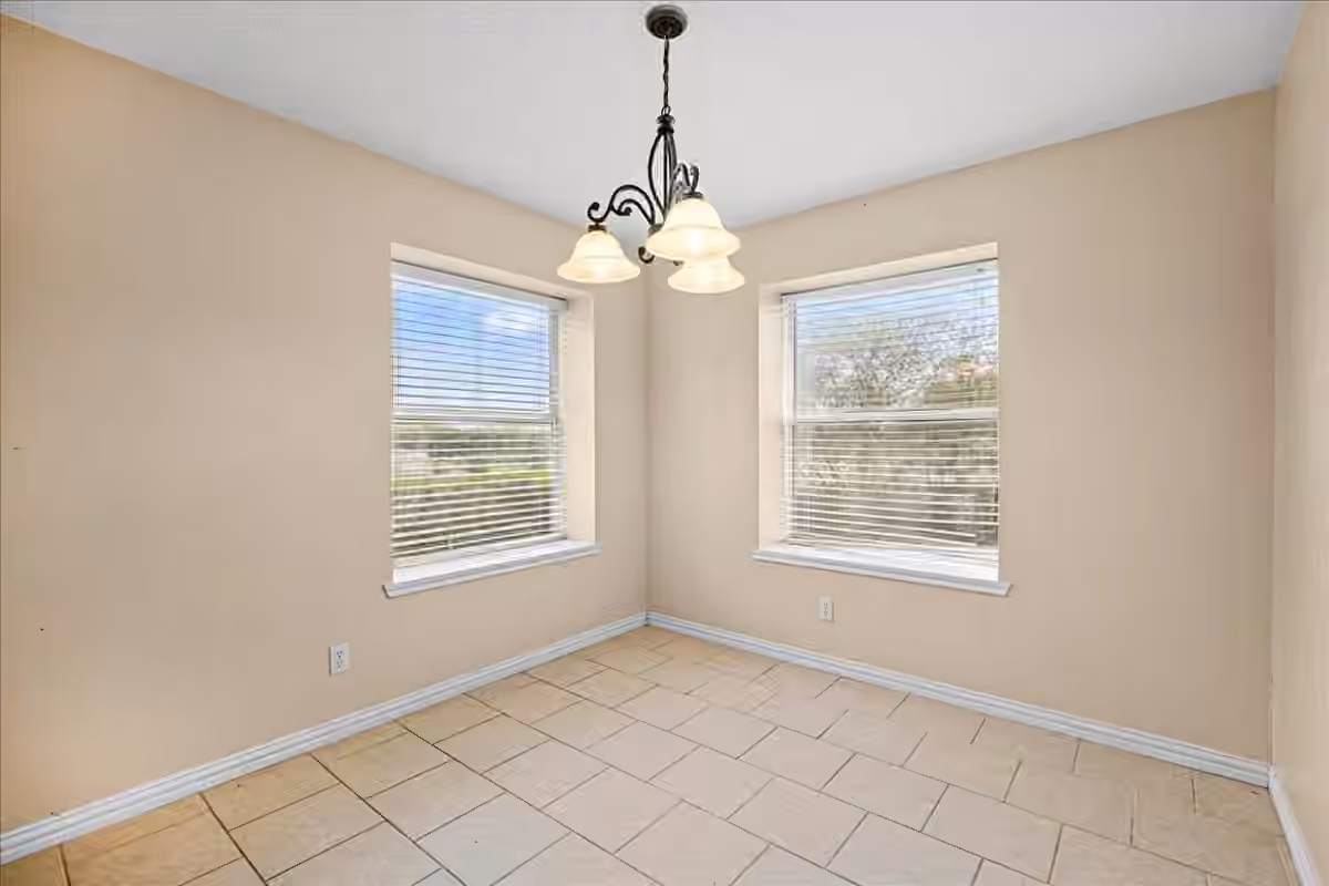 Photo 7 of 2601 Oakwood Drive, Brenham, TX