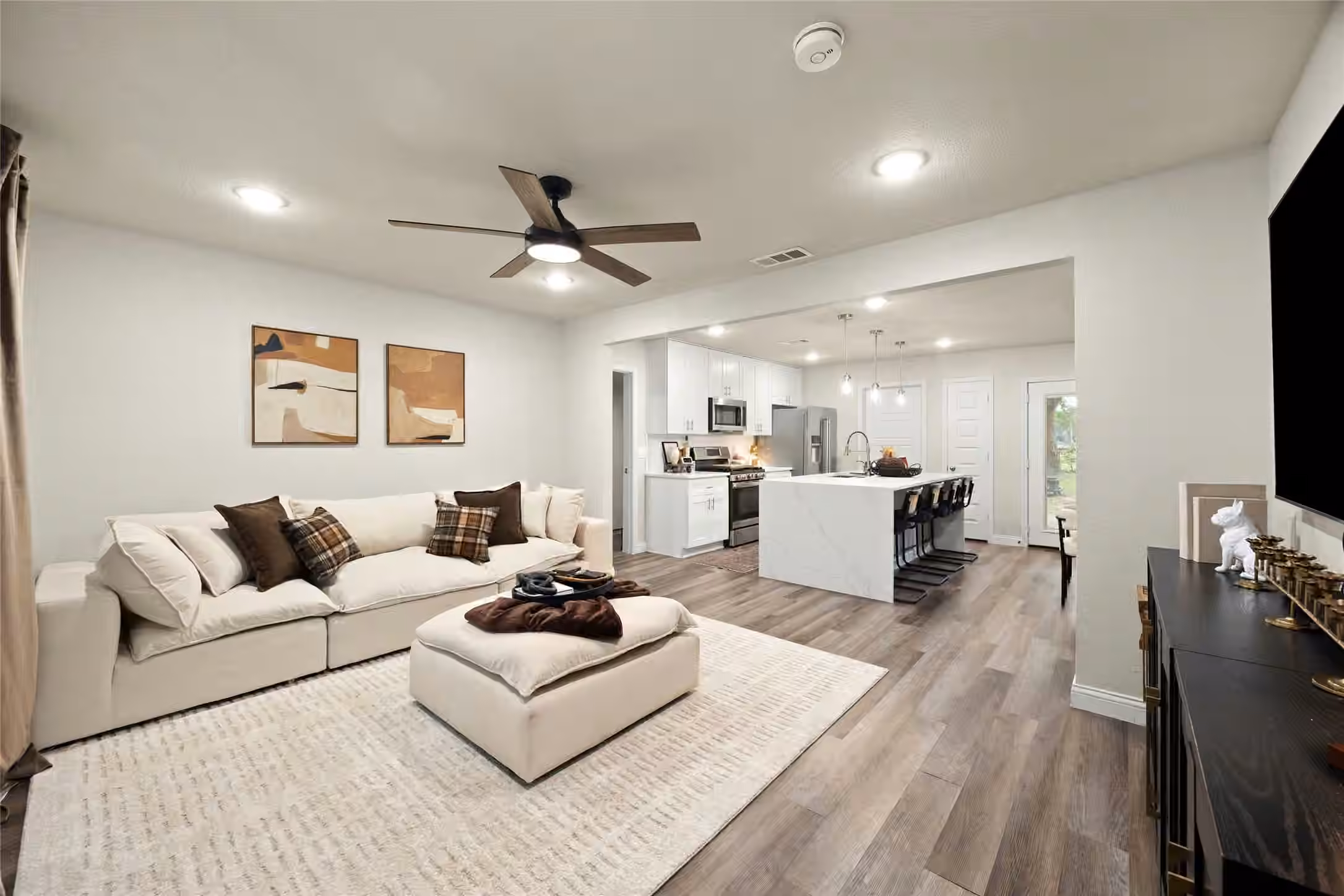 Photo 5 of 206 Edens Avenue, League City, TX