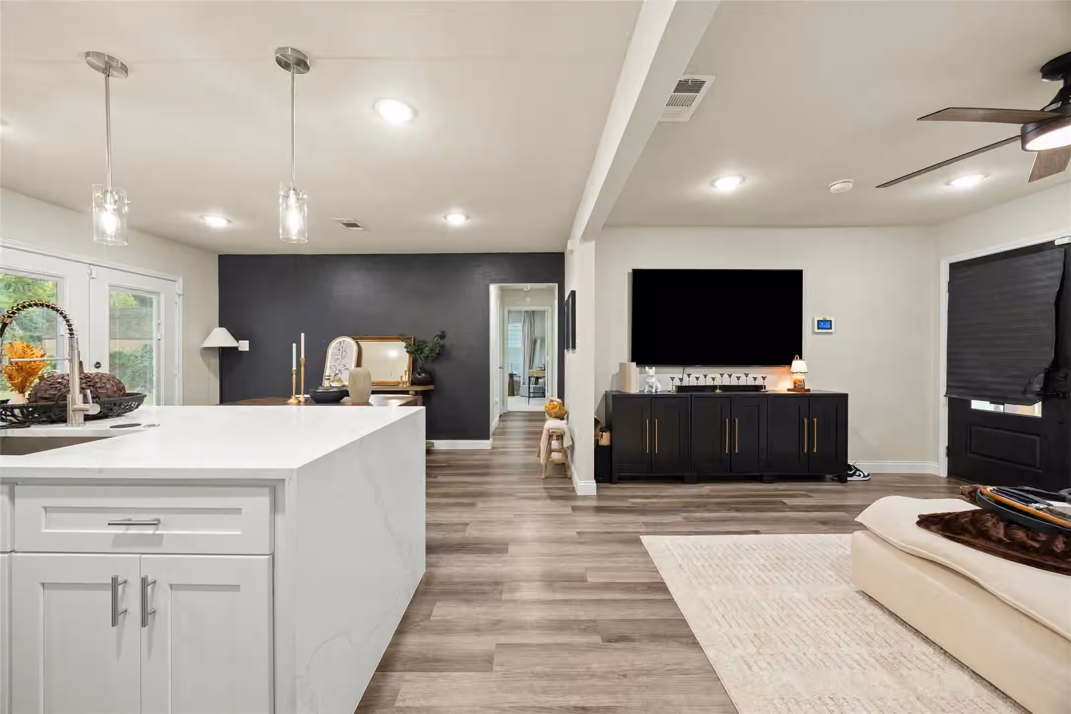 Photo 7 of 206 Edens Avenue, League City, TX