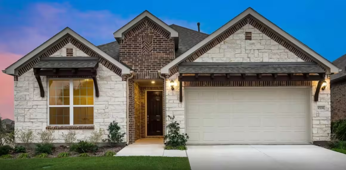 Photo of 13420 Leeward Edge Dr, Texas City, TX 77539