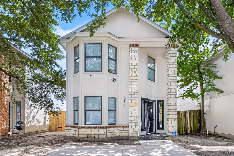 Photo of 3014 La Estancia Lane, Houston, TX 77093