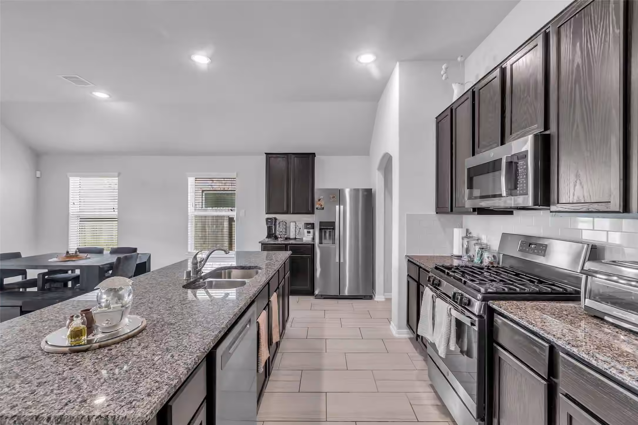 Photo 4 of 15322 Laceleaf Trail, Houston, TX