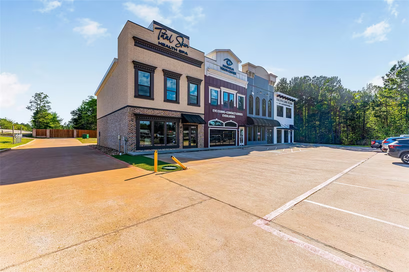 Photo 3 of 11821 Fm 1488 Road A, Magnolia, TX