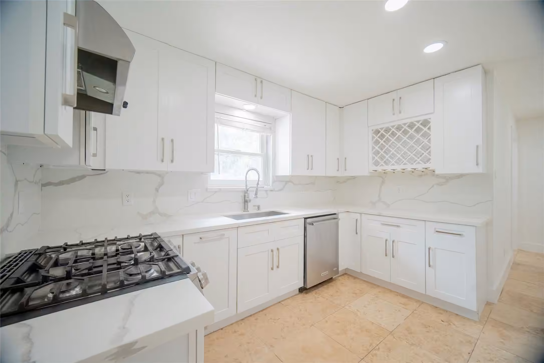 Photo 7 of 4815 Caris Street, Houston, TX