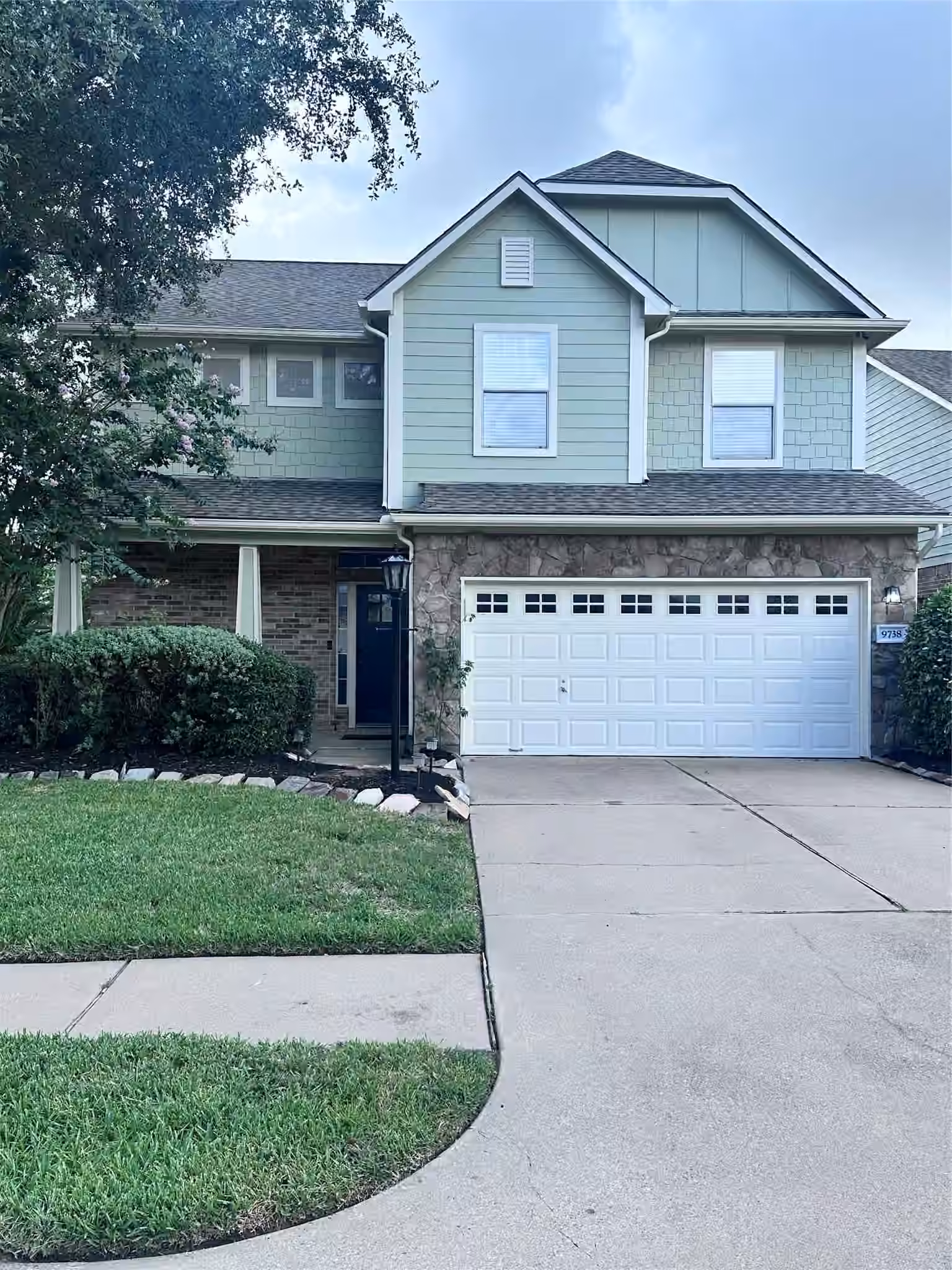 Photo 2 of 9738 Walford Mill Lane, Houston, TX