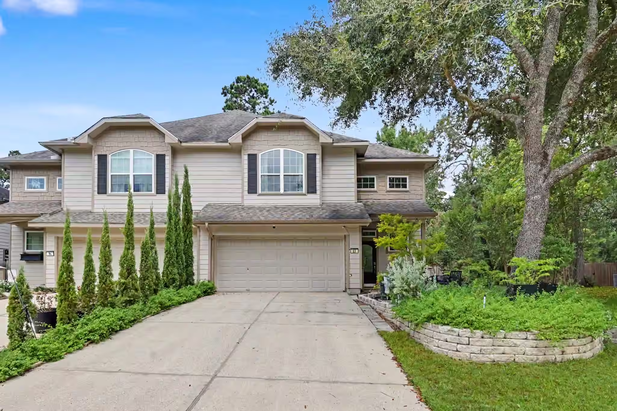 Photo of 23 Stone Arrow Place, The Woodlands, TX