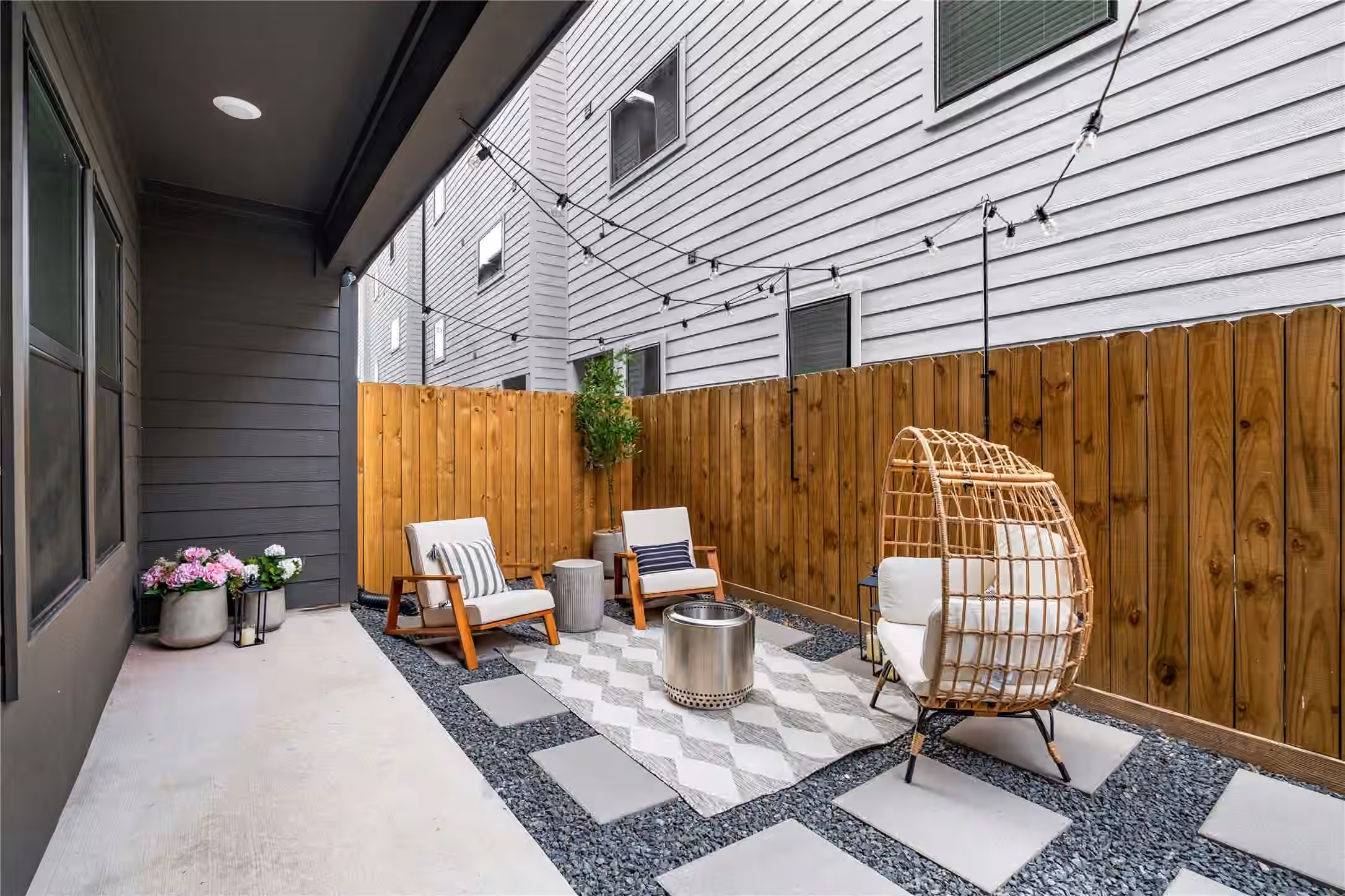 Photo 5 of 1614 Ojeman Road C, Houston, TX