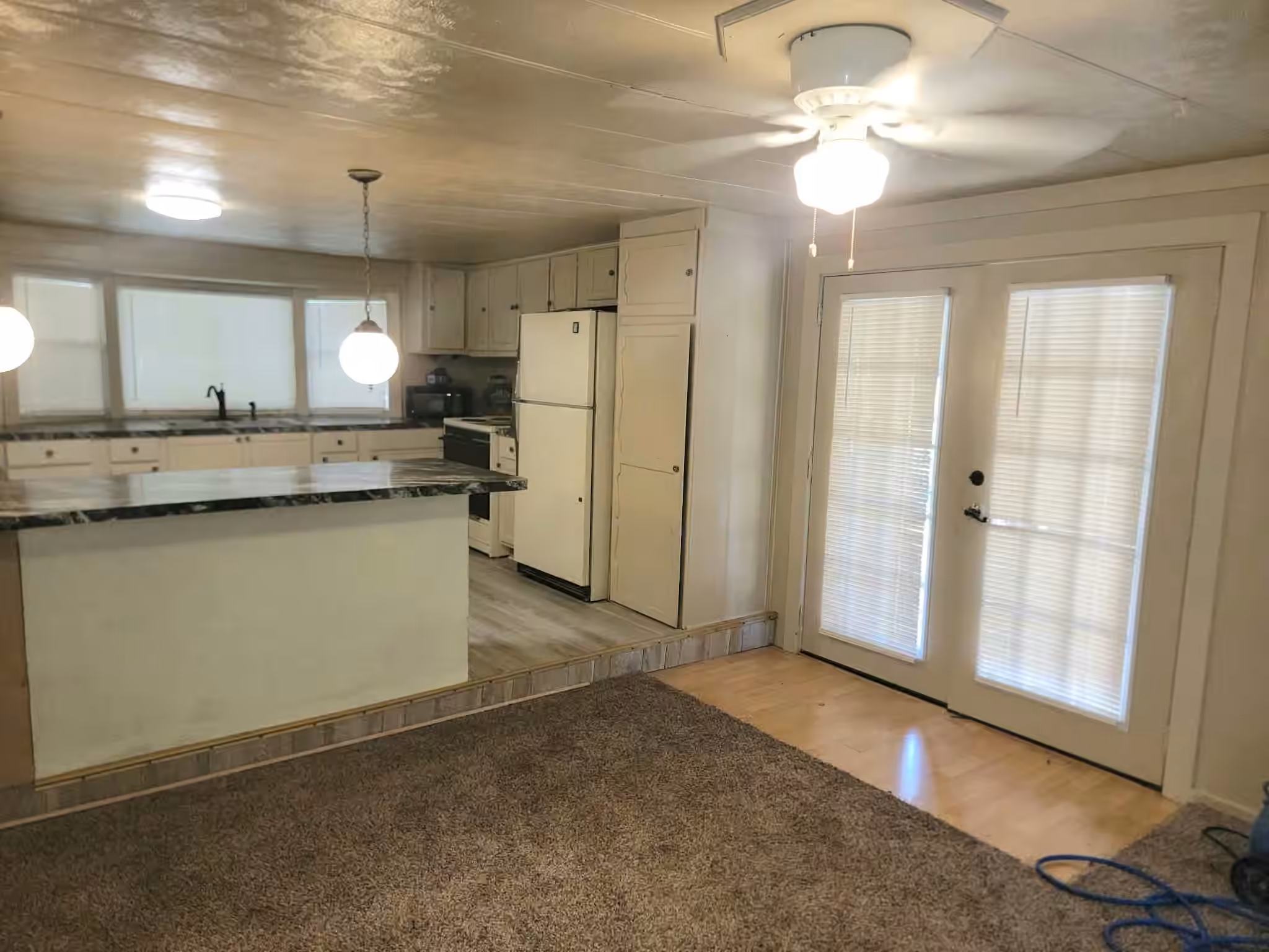 Photo 4 of 36 E Whippoorwill Lane, Trinity, TX