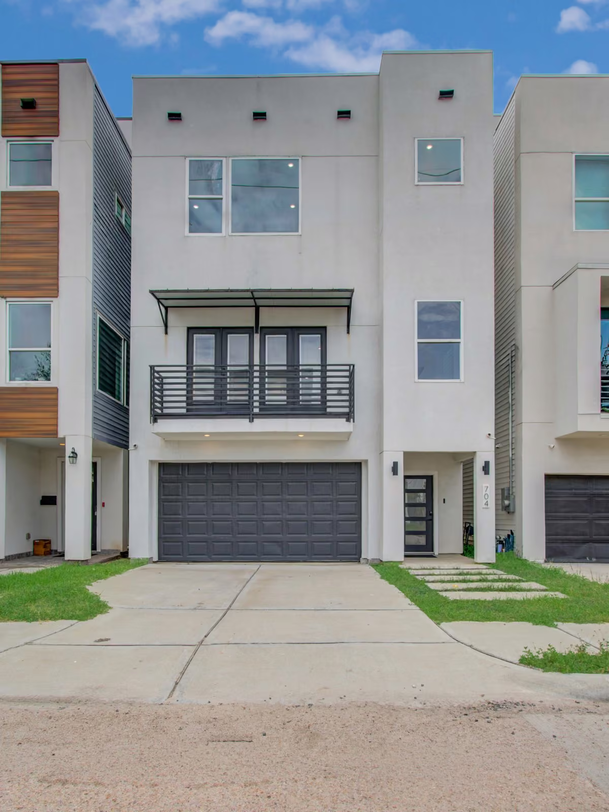 Photo of 704 Gregg Street, Houston, TX