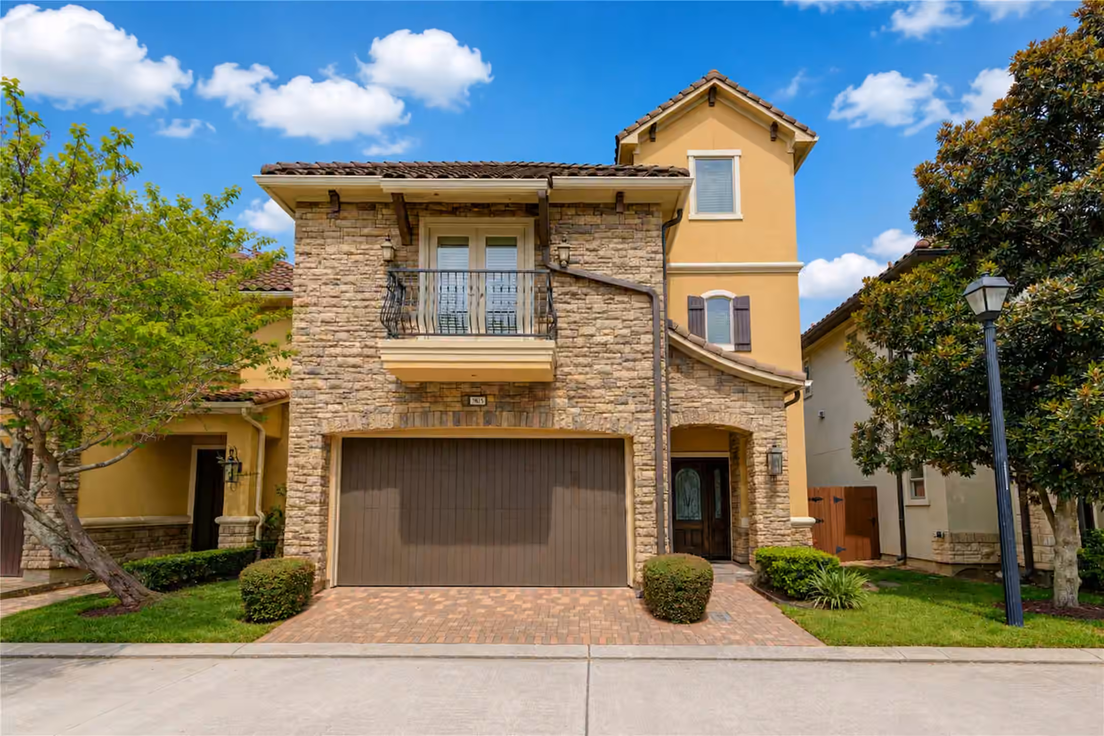 Photo of 7615 Pine Ridge Terrace Road, Houston, TX 77081