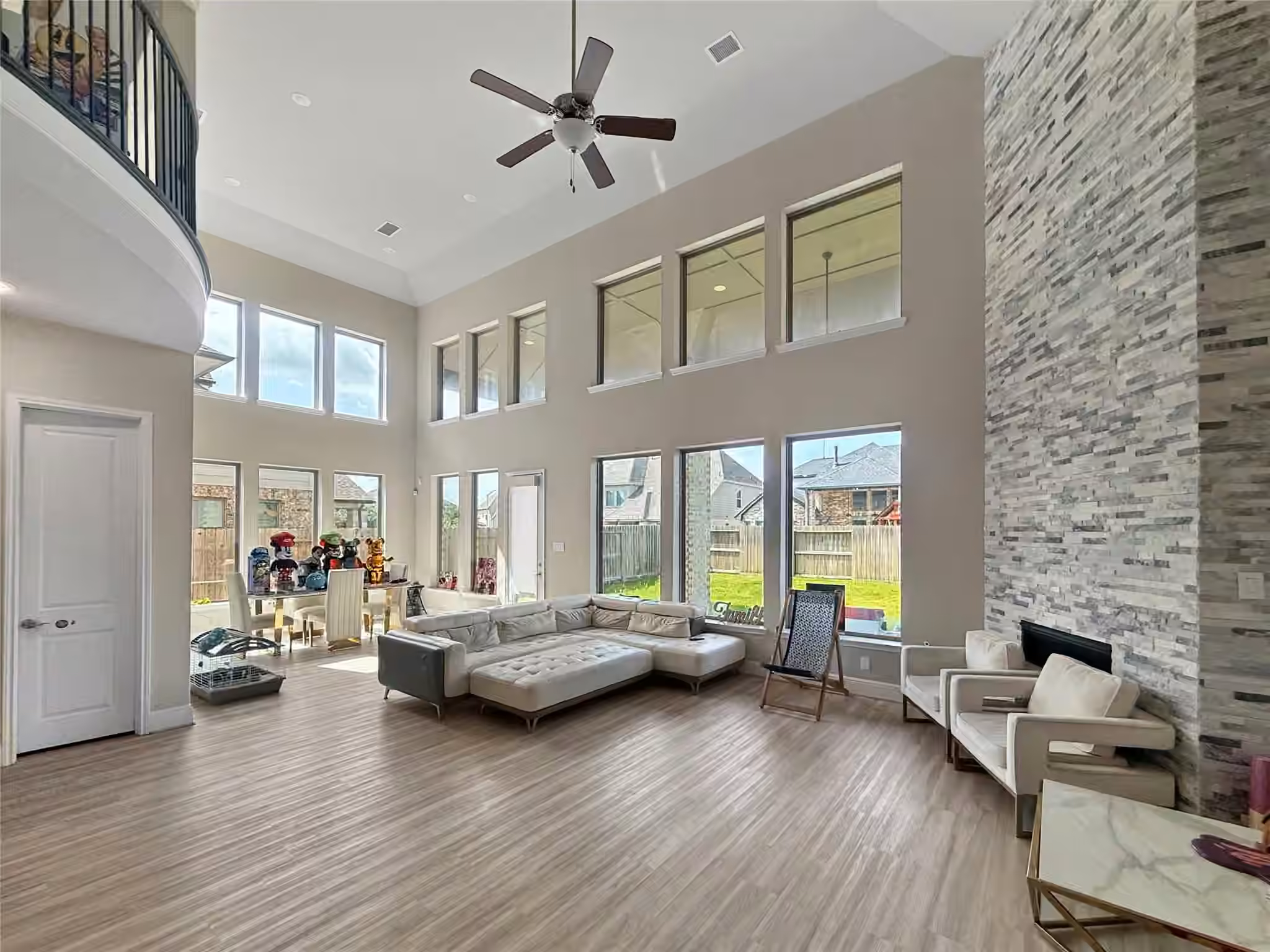 Photo 5 of 26311 Aurora Valley Way, Richmond, TX