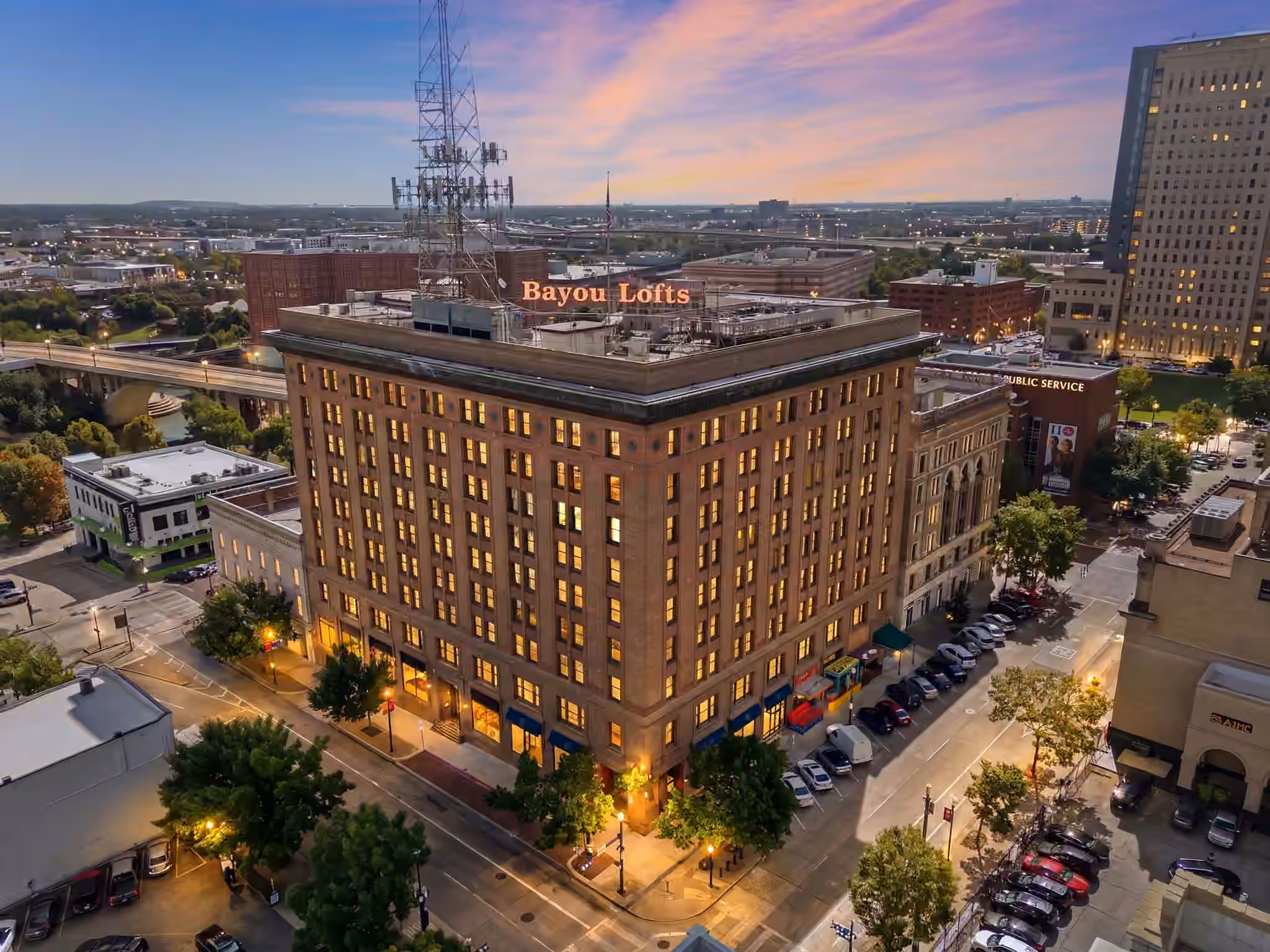 Photo of 915 Franklin Street 9I, Houston, TX