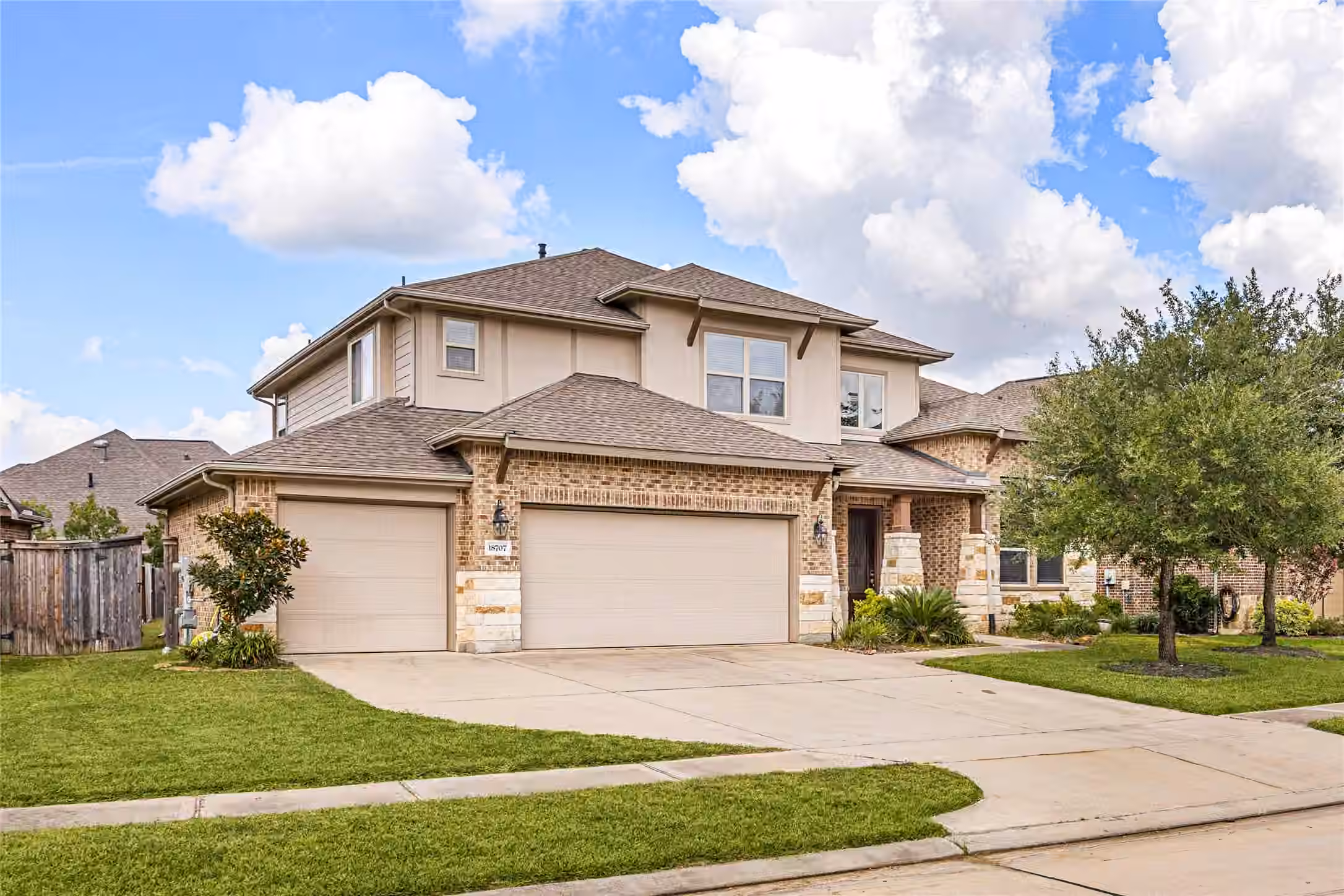 Photo 3 of 18707 Fox Kestrel Trail, Cypress, TX
