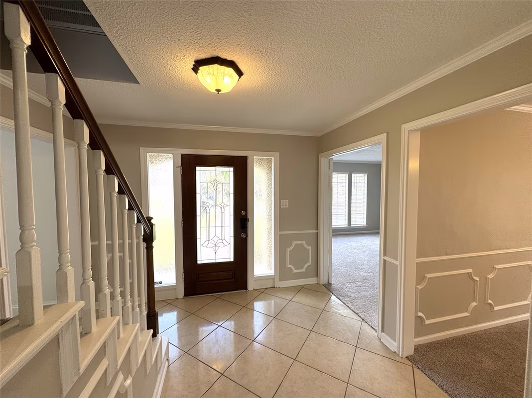 Photo 3 of 6630 Sumner Isle Court, Spring, TX