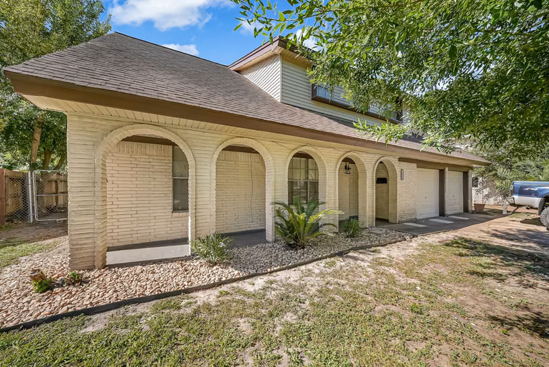 Photo of 1410 Parkside Drive, Pasadena, TX