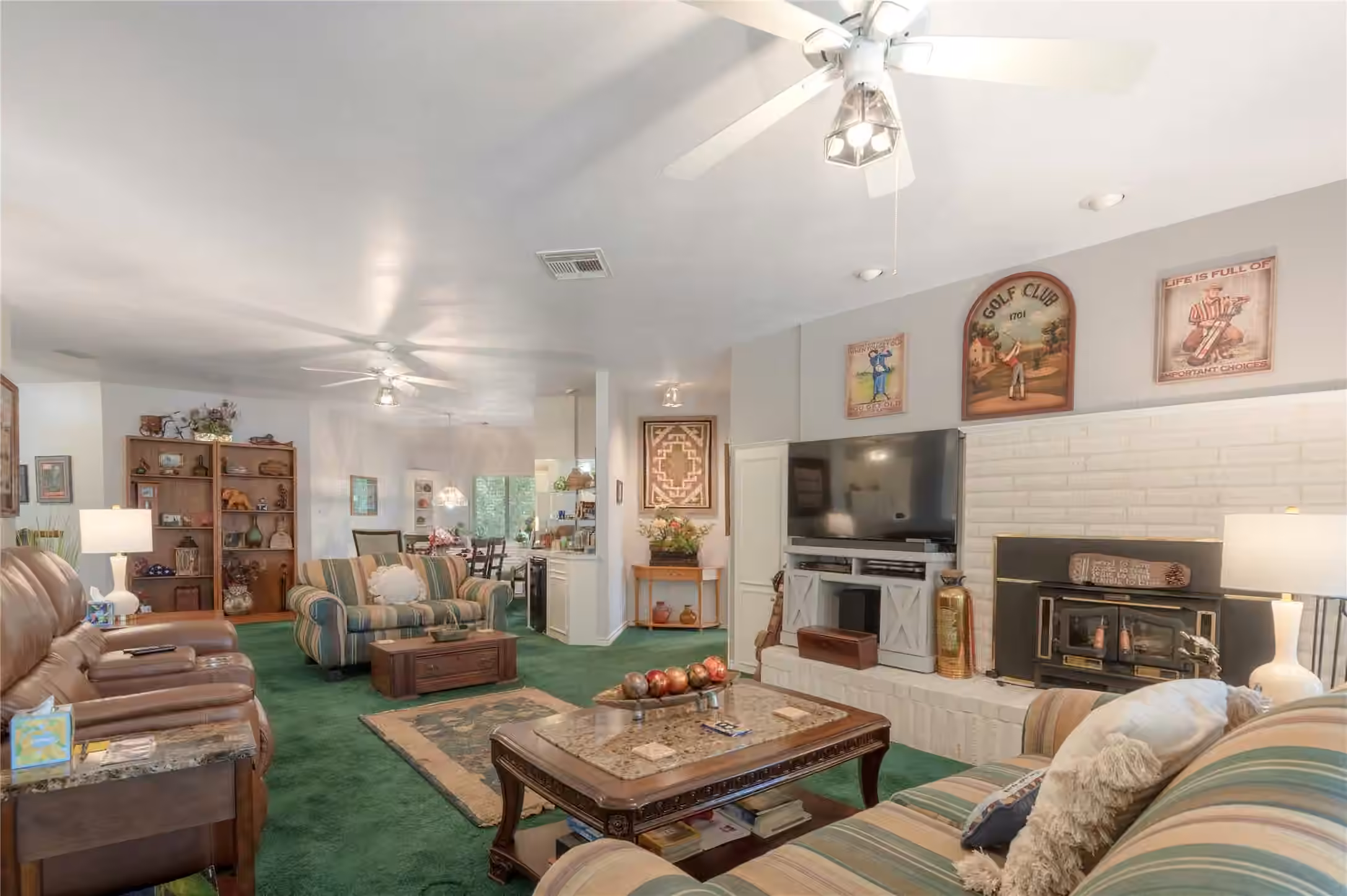 Photo 7 of 108 Cottonwood Road, Trinity, TX