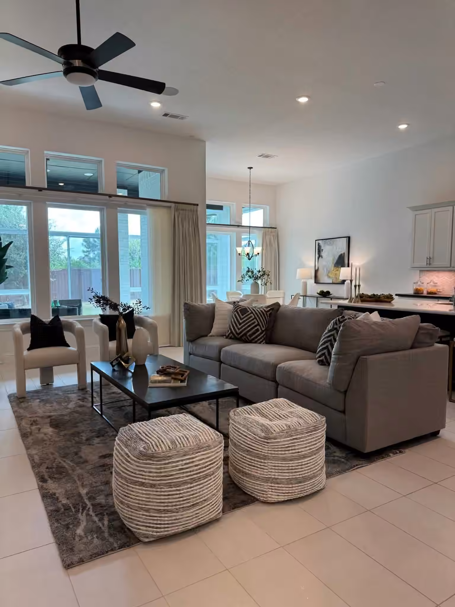 Photo of 10 Venetia Grove Drive, Tomball, TX 77375