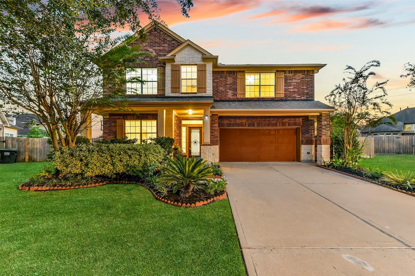Photo of 13204 Southern Way Lane, Pearland, TX 77584
