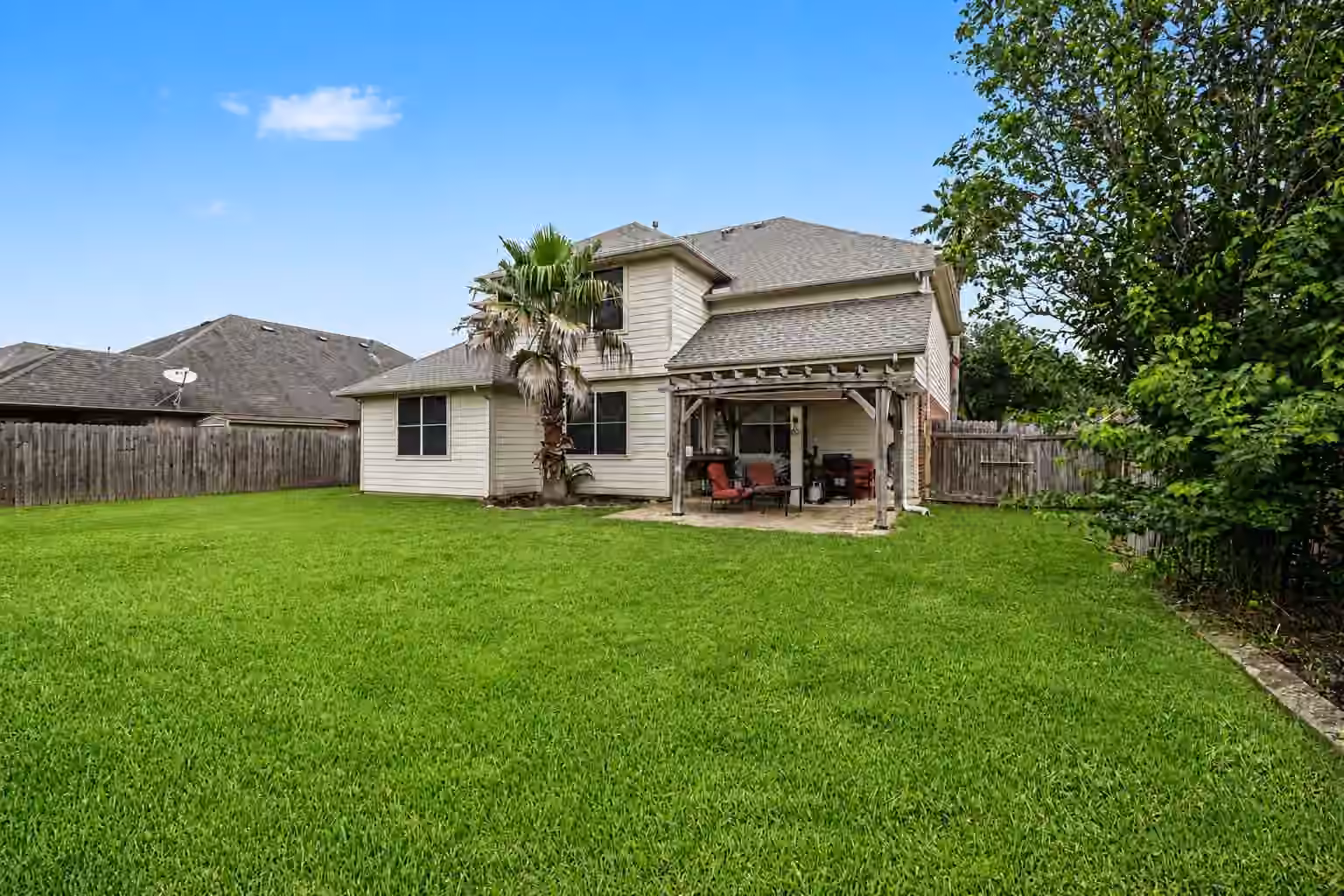 Photo 5 of 4112 S Meridian Greens Drive, Dickinson, TX