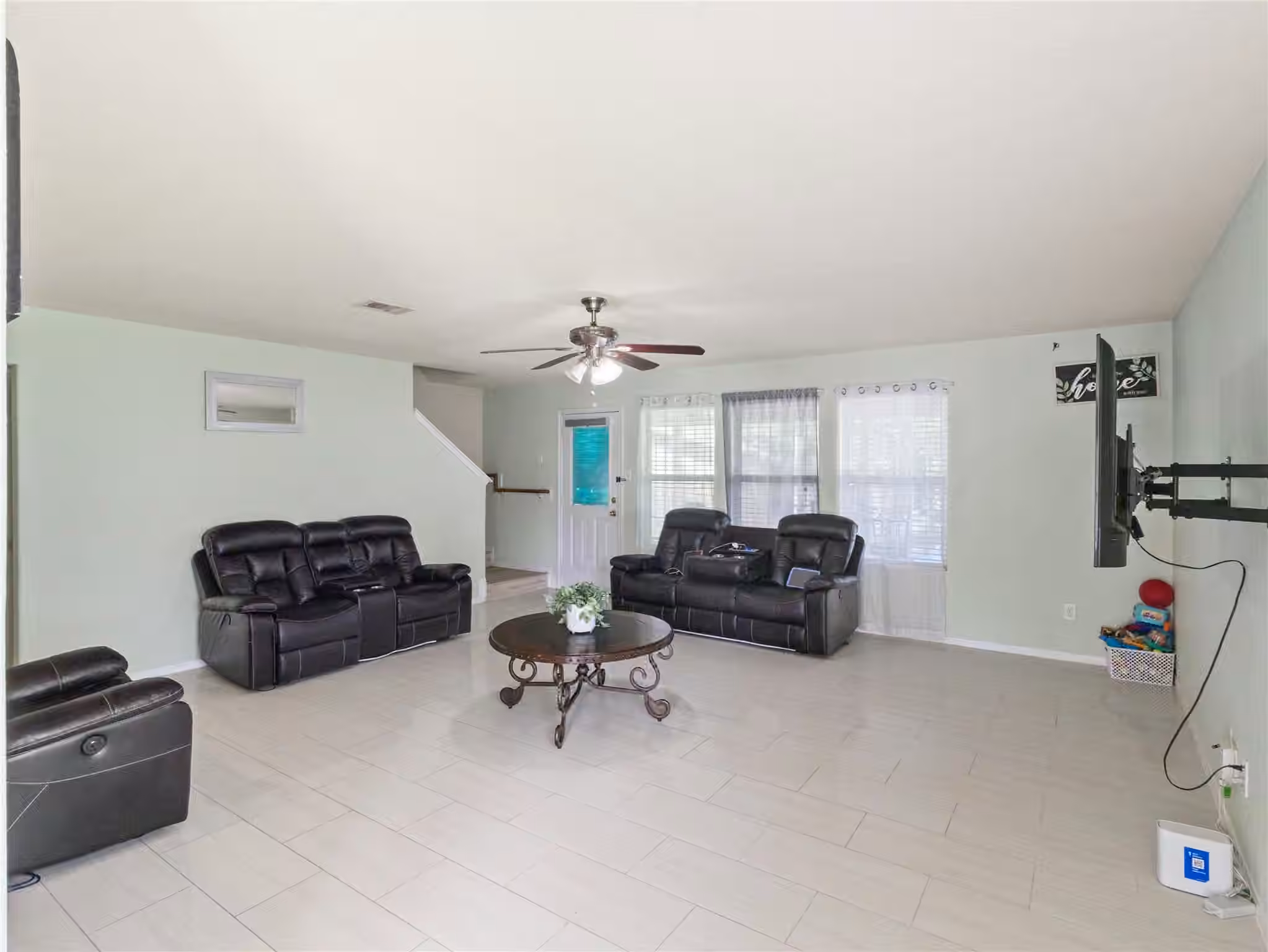 Photo 5 of 10515 Ince Lane, Houston, TX