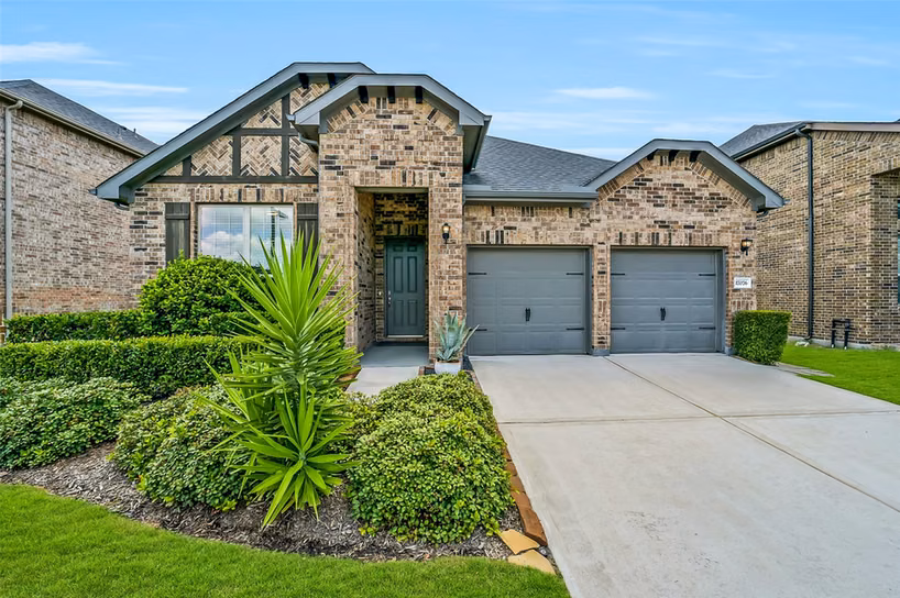 Photo of 17076 Easter Lily Drive, Conroe, TX 77385