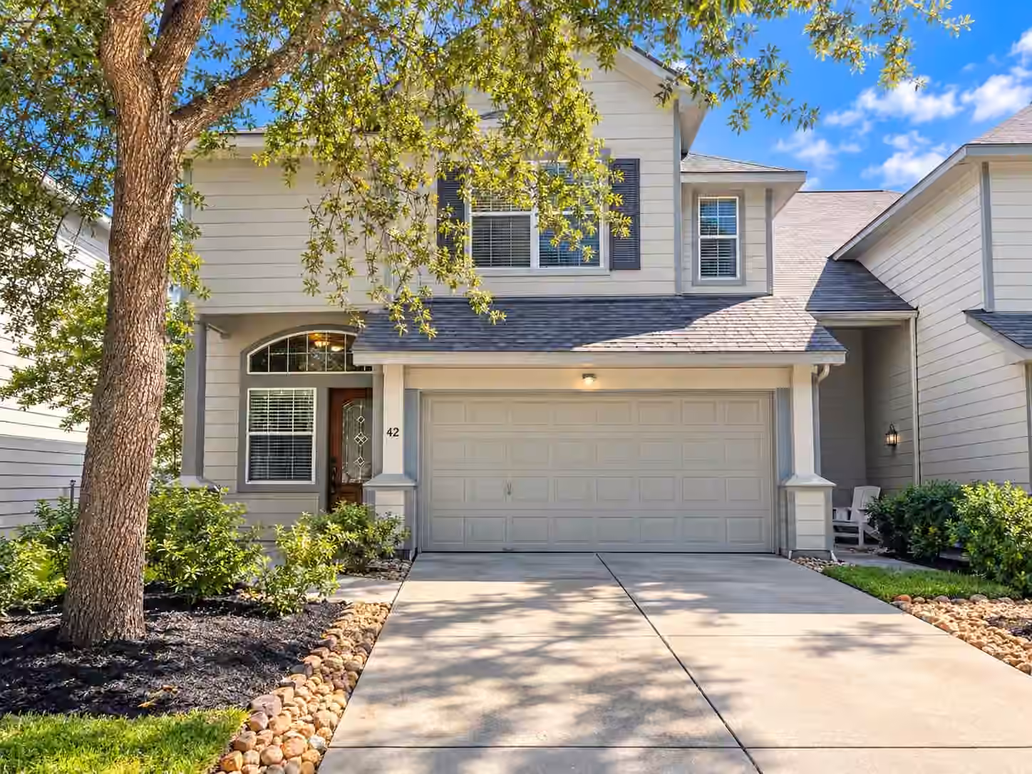 Photo of 42 E Burberry Circle, The Woodlands, TX 77384