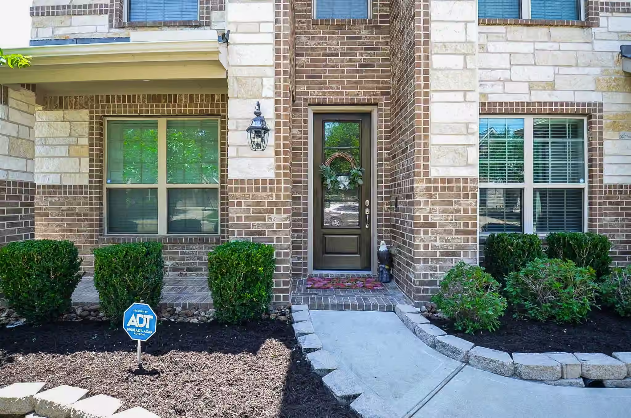 Photo 3 of 1707 Tonkawa Trail, Katy, TX