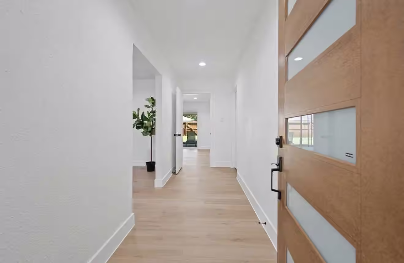 Photo 7 of 704 Fleetwood Street, Baytown, TX