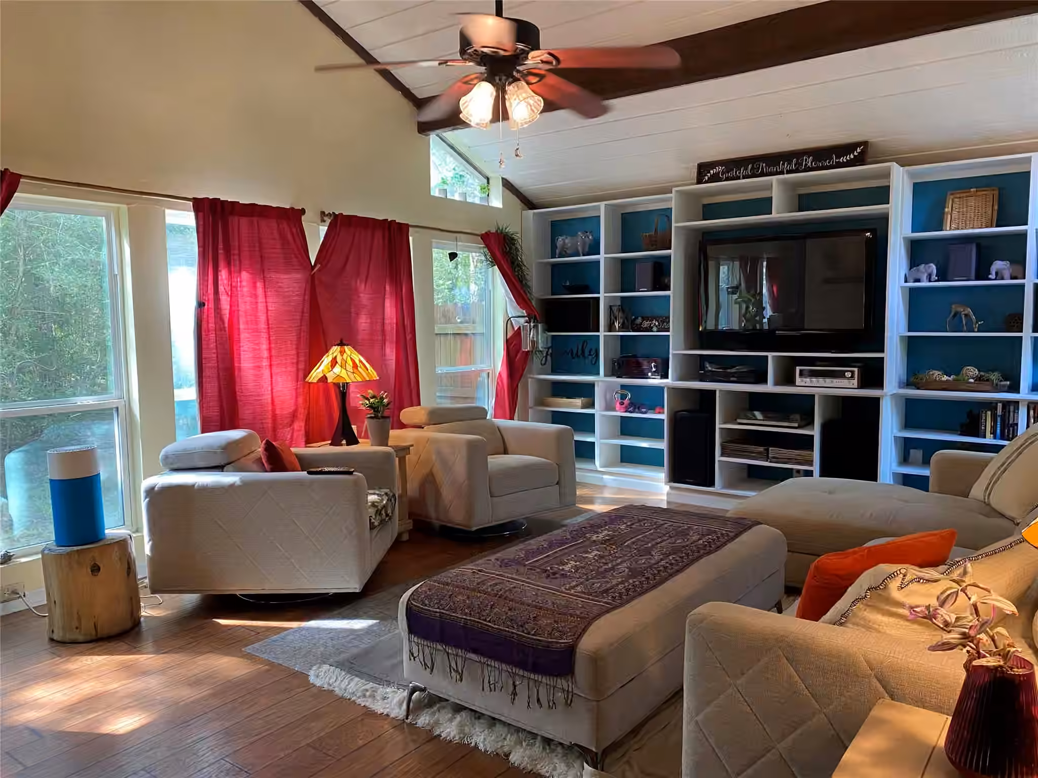 Photo 5 of 26604 Edgewood, Huntsville, TX