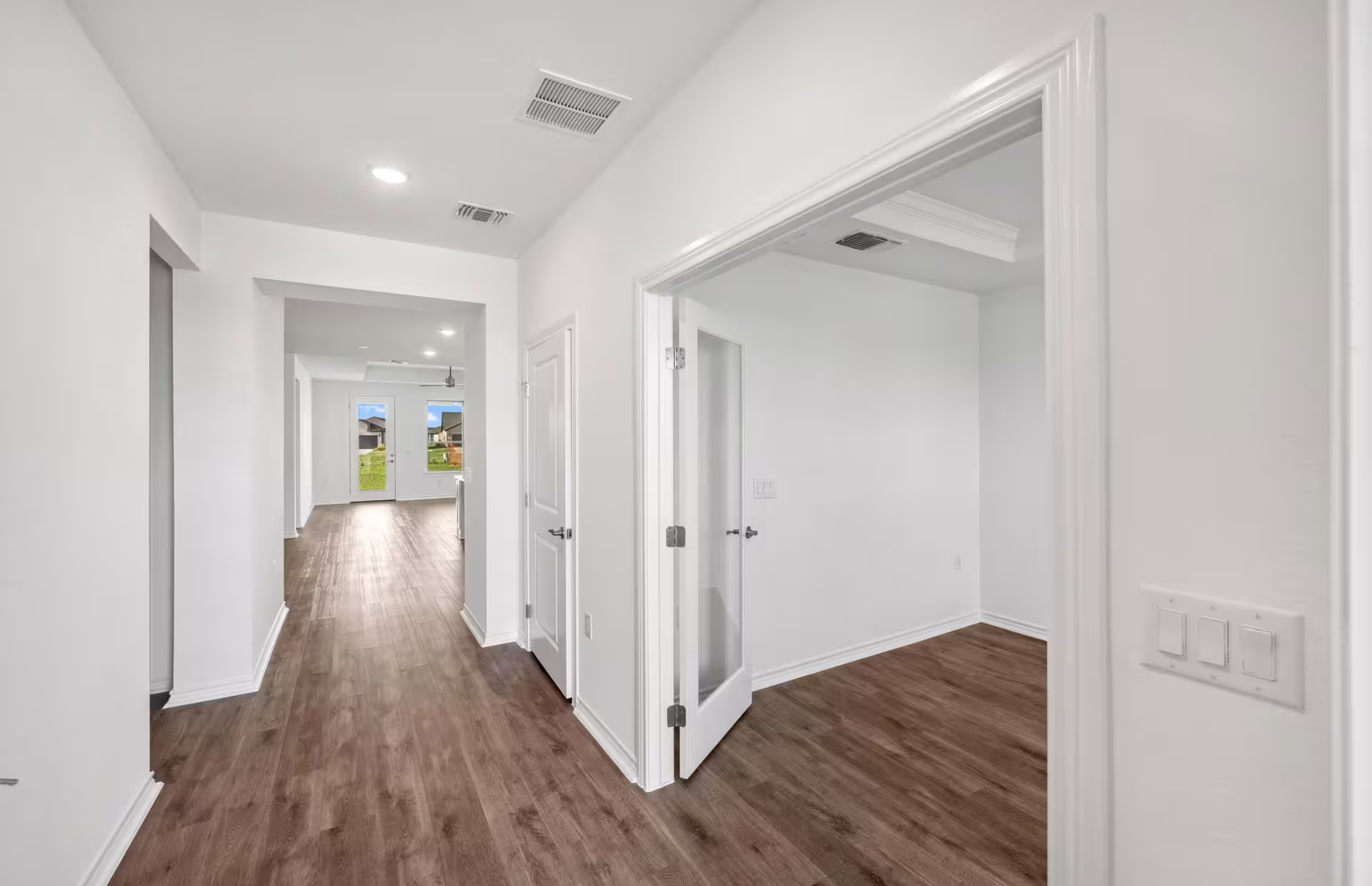 Photo 3 of 7219 Wheless Lane, Sugar Land, TX