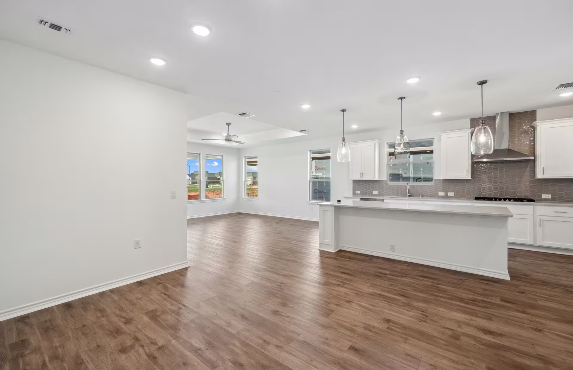 Photo 5 of 7219 Wheless Lane, Sugar Land, TX