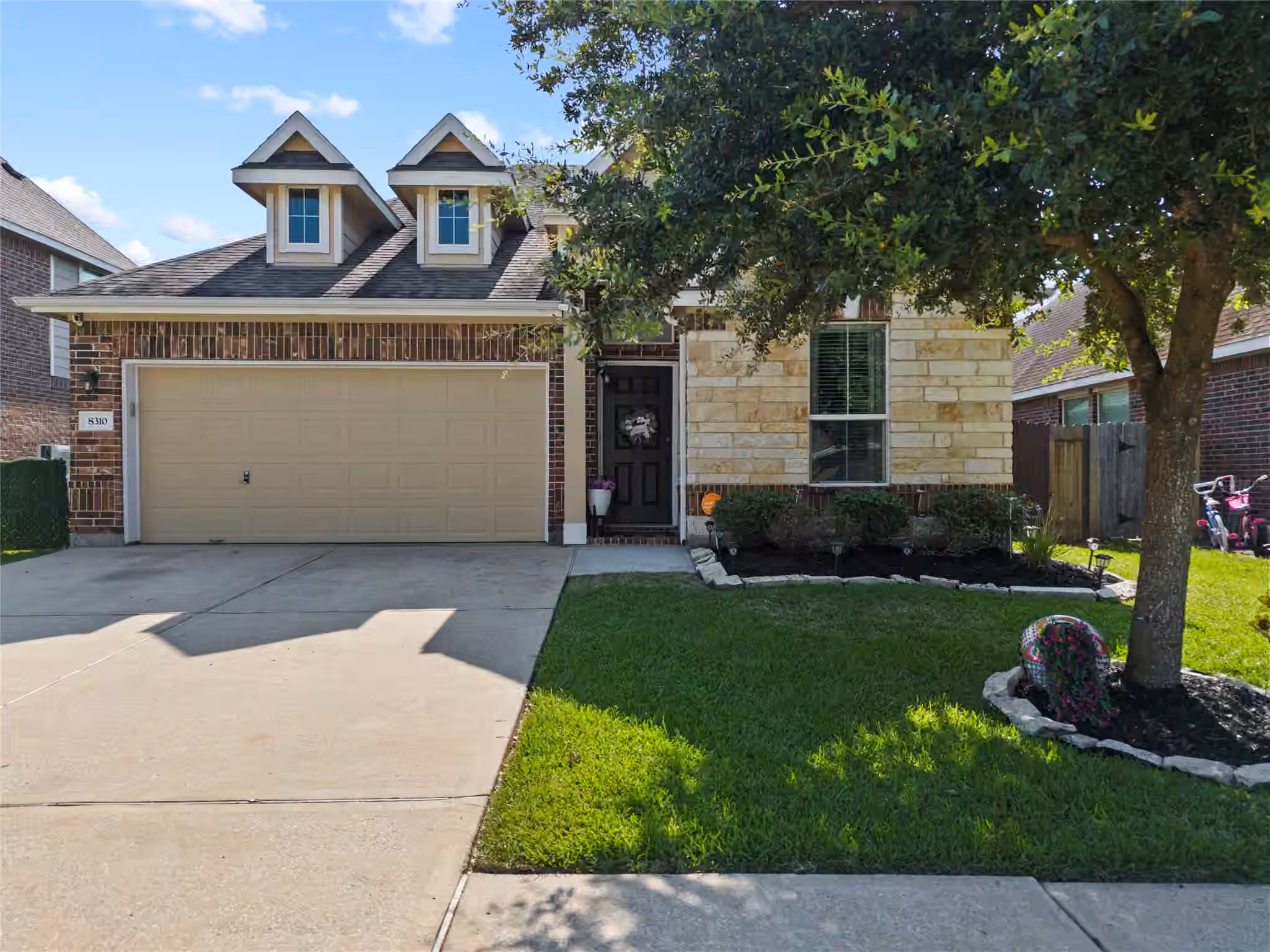 Photo of 8310 Egret Bay Circle, Baytown, TX 77523