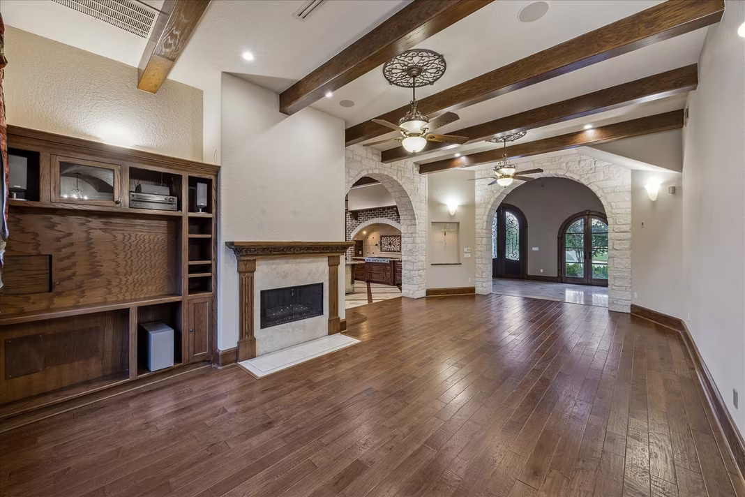 Photo 4 of 4 Steven Luke Lane, Friendswood, TX