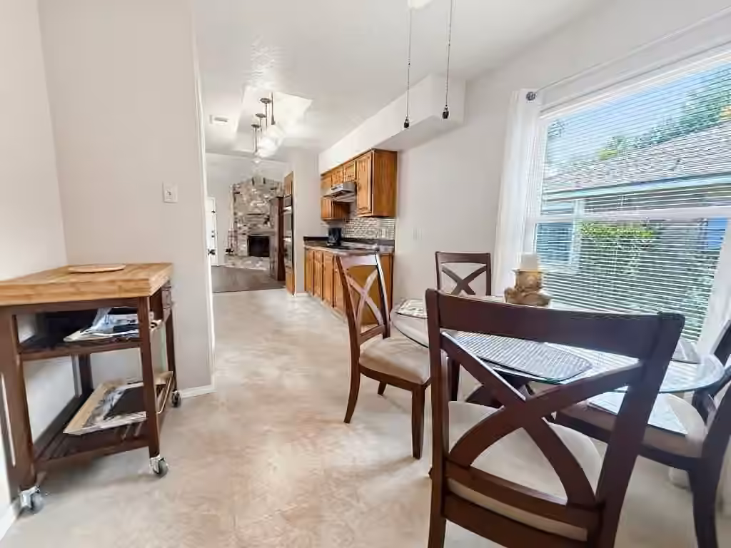 Photo 6 of 5519 Lynngate Drive, Spring, TX