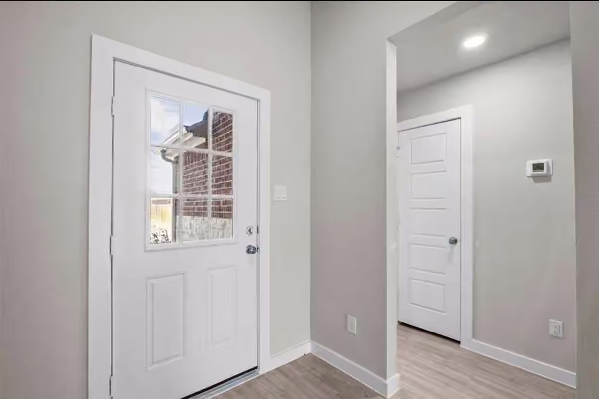 Photo 5 of 7627 Sirocco Lane, Baytown, TX