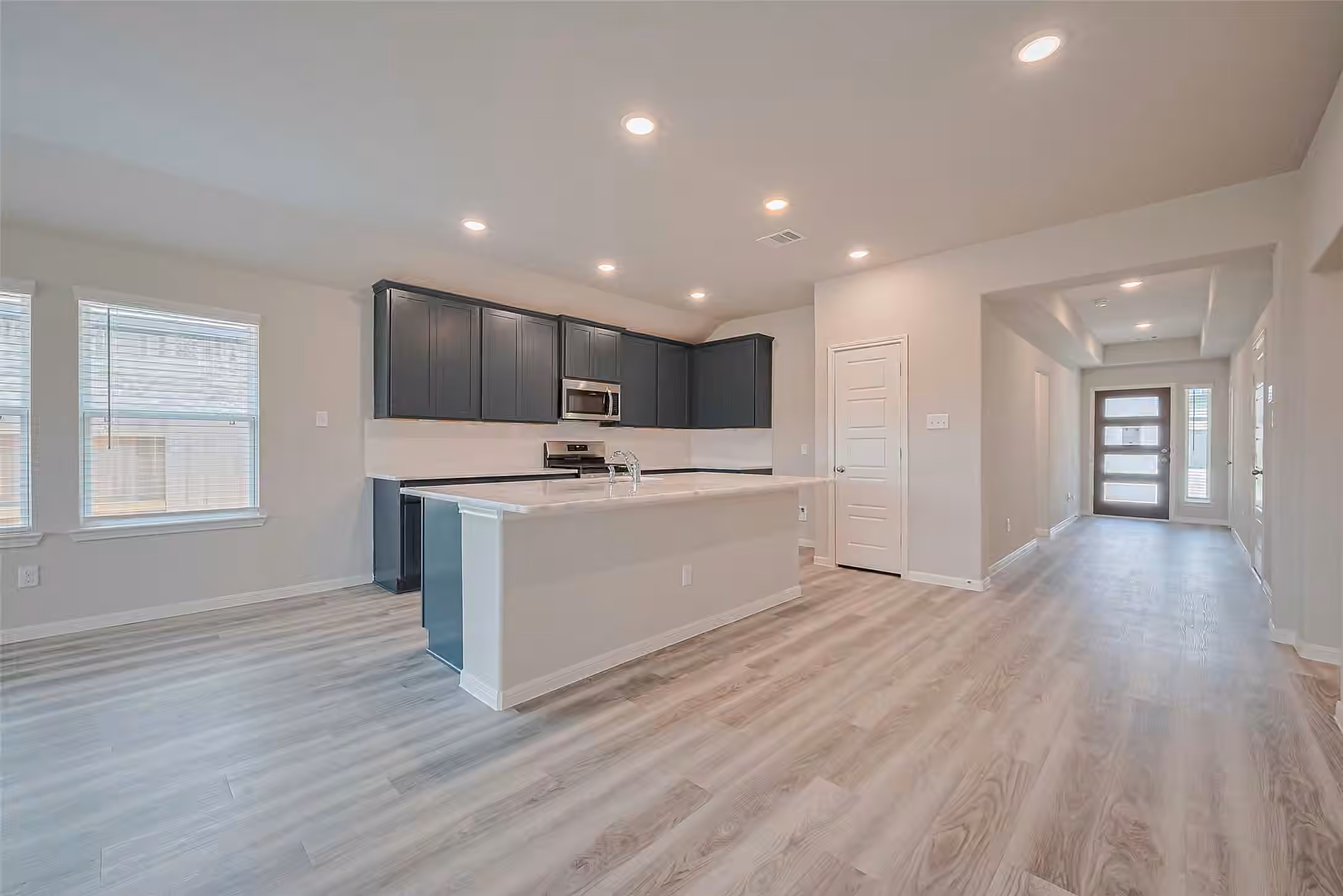 Photo 6 of 12611 Canyon Falls Boulevard, Willis, TX