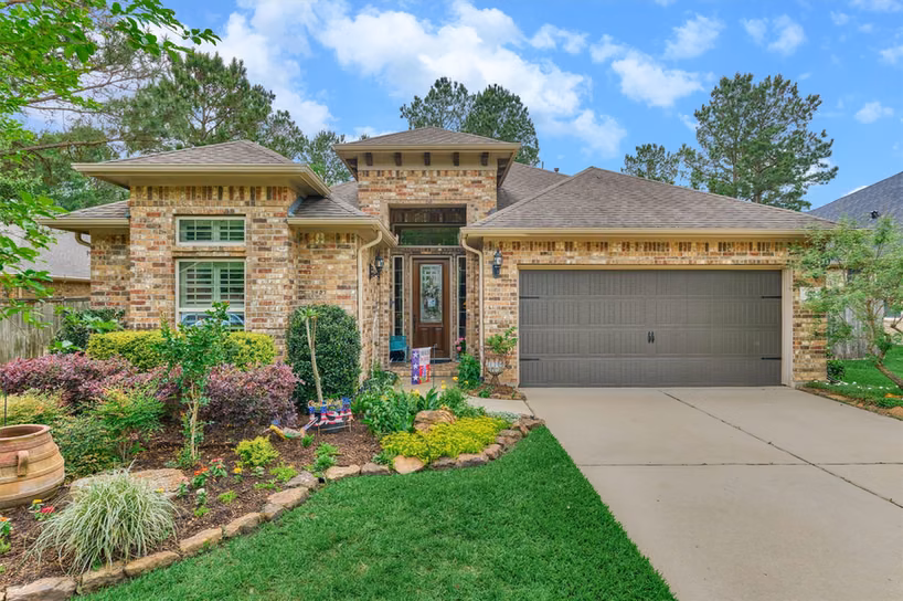 Photo of 126 Bellardia Court, Montgomery, TX