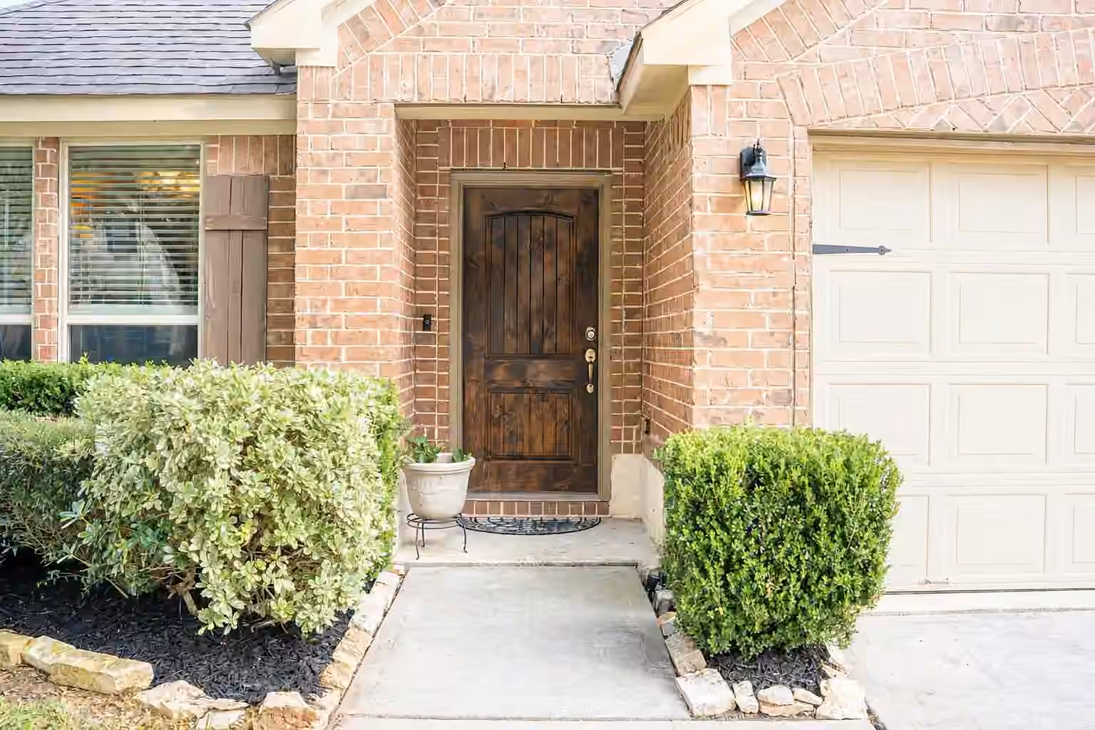 Photo 3 of 5827 Micah Lane, Rosenberg, TX