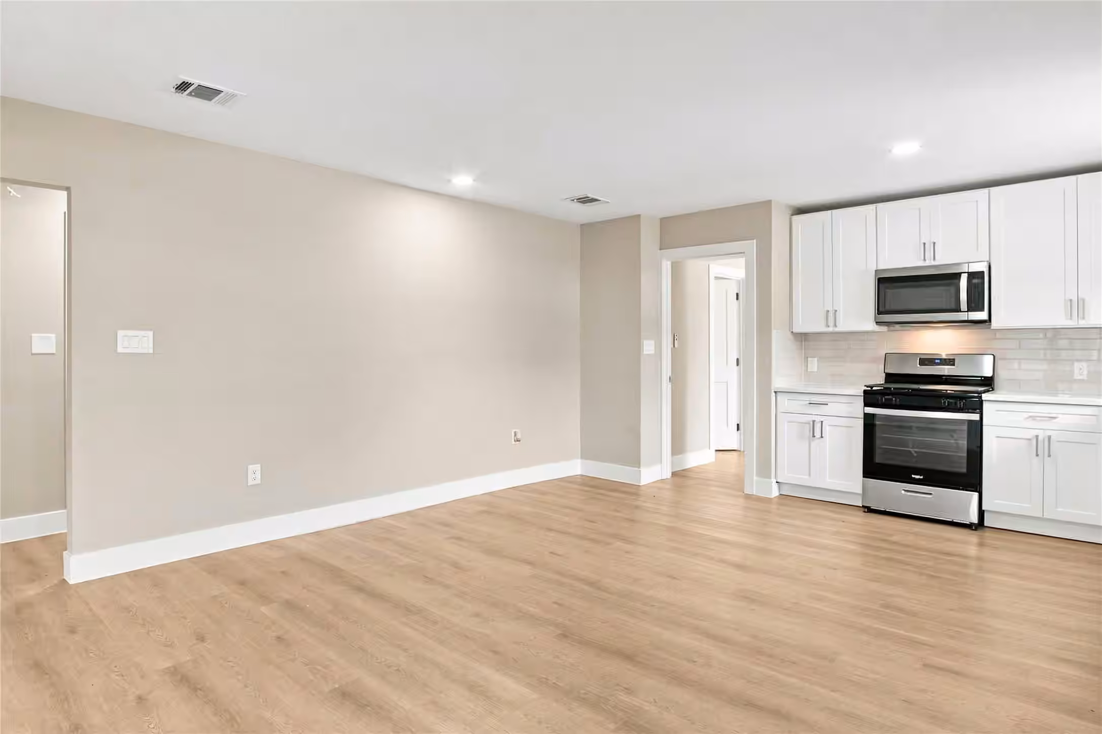 Photo 5 of 2803 S Houston Drive, La Marque, TX