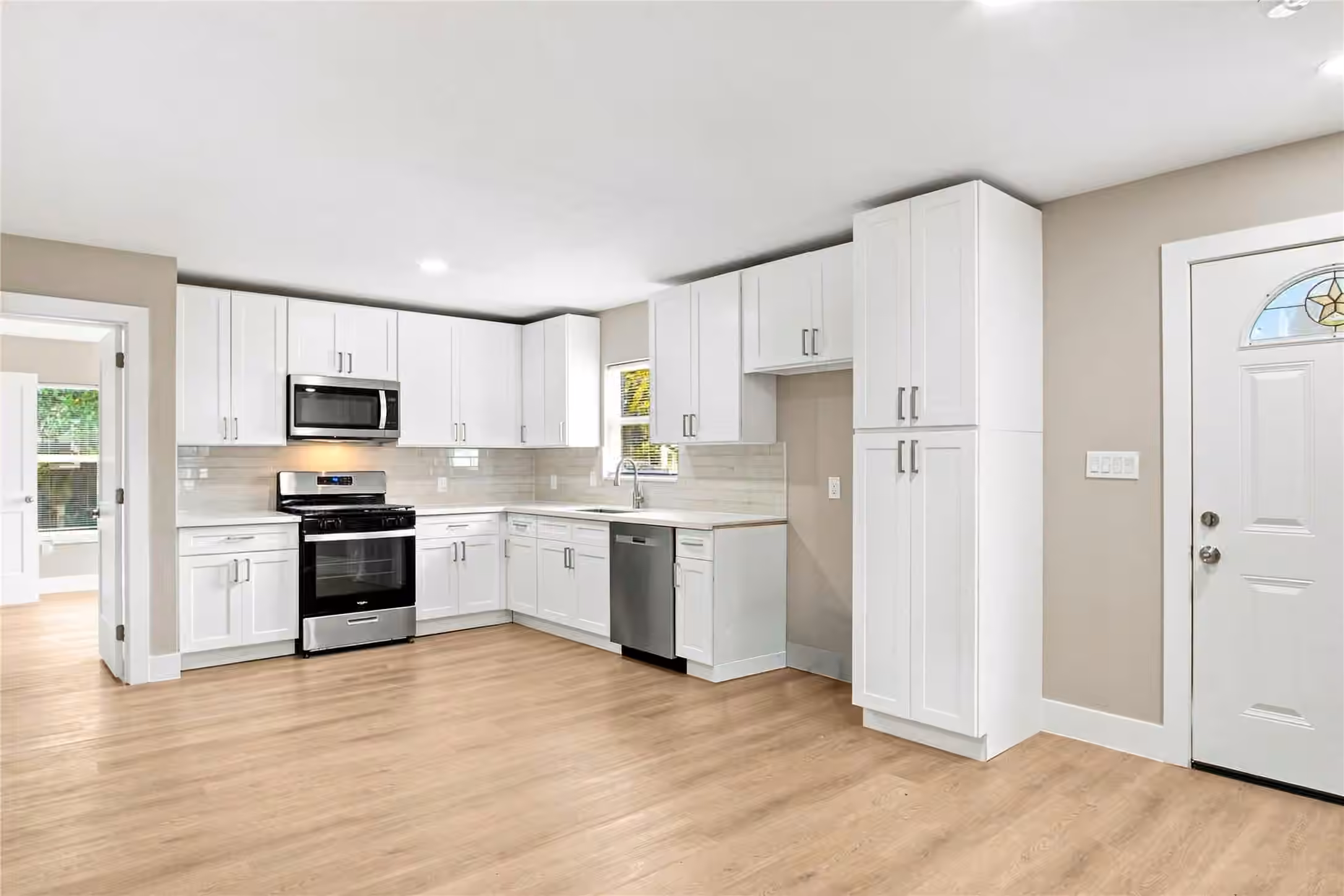 Photo 7 of 2803 S Houston Drive, La Marque, TX